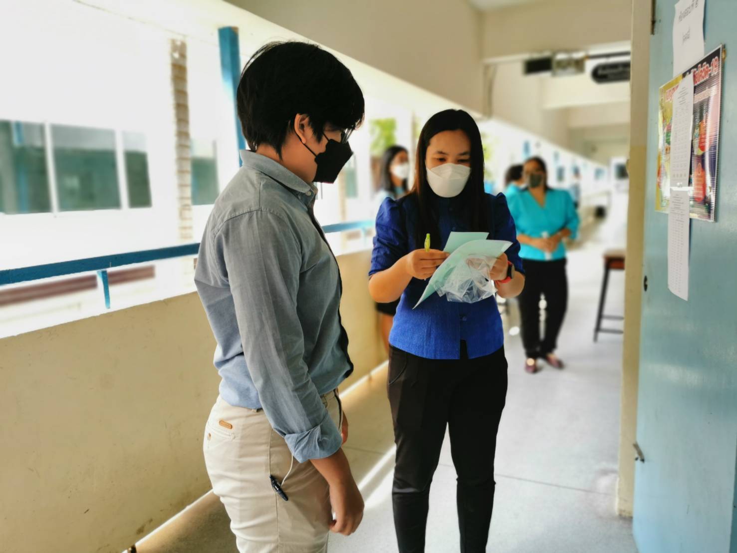 ???130 ปี กระทรวงมหาดไทย ? ฉะเชิงเทรา :แม่น้ำบางปะกงแหล่งชีวิต พระศักดิ์สิทธิ์หลวงพ่อโสธร พระยาศรีสุนทรปราชญ์ภาษาไทย เขาอ่างฤาไนป่าสมบูรณ์ ? ? พช. ฉะเชิงเทรา ดำเนินการสอบคัดเลือกบุคคลเพื่อแต่งตั้งเป็นอาสาพัฒนา (อสพ.) รุ่นที่ 74