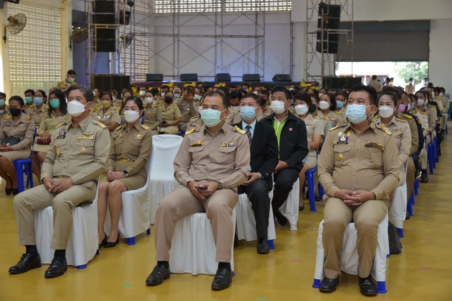 ???‍?‍?‍?ผู้ว่าราชการจังหวัดฉะเชิงเทรา มอบทุนกองทุนพัฒนาเด็กชนบทในพระราชูปถัมภ์สมเด็จพระเทพรัตนราชสุดาฯ สยามบรมราชกุมารี แก่เด็กยากจนและด้อยโอกาส