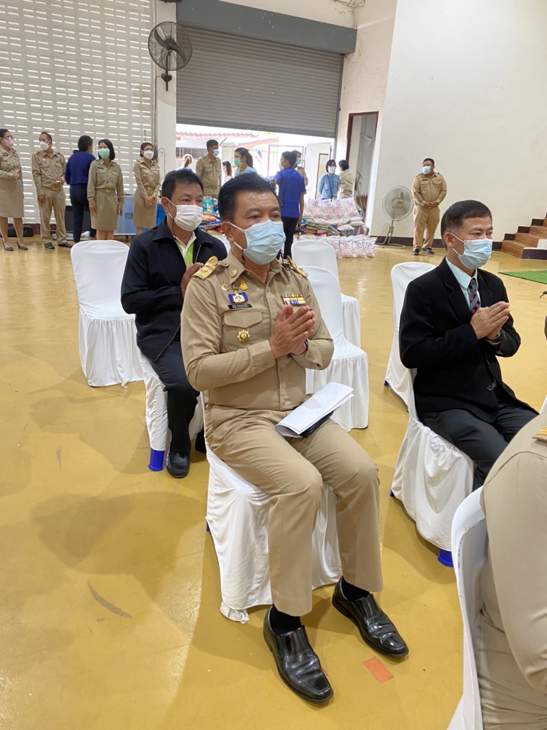 ???‍?‍?‍?ผู้ว่าราชการจังหวัดฉะเชิงเทรา มอบทุนกองทุนพัฒนาเด็กชนบทในพระราชูปถัมภ์สมเด็จพระเทพรัตนราชสุดาฯ สยามบรมราชกุมารี แก่เด็กยากจนและด้อยโอกาส