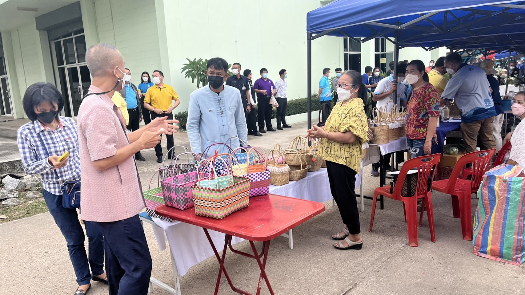 ???130 ปี กระทรวงมหาดไทย ? ฉะเชิงเทรา :แม่น้ำบางปะกงแหล่งชีวิต พระศักดิ์สิทธิ์หลวงพ่อโสธร พระยาศรีสุนทรปราชญ์ภาษาไทย เขาอ่างฤาไนป่าสมบูรณ์ ? ? ?ร่วมตรวจเยี่ยมโครงการดีเด่นของอำเภอ✨