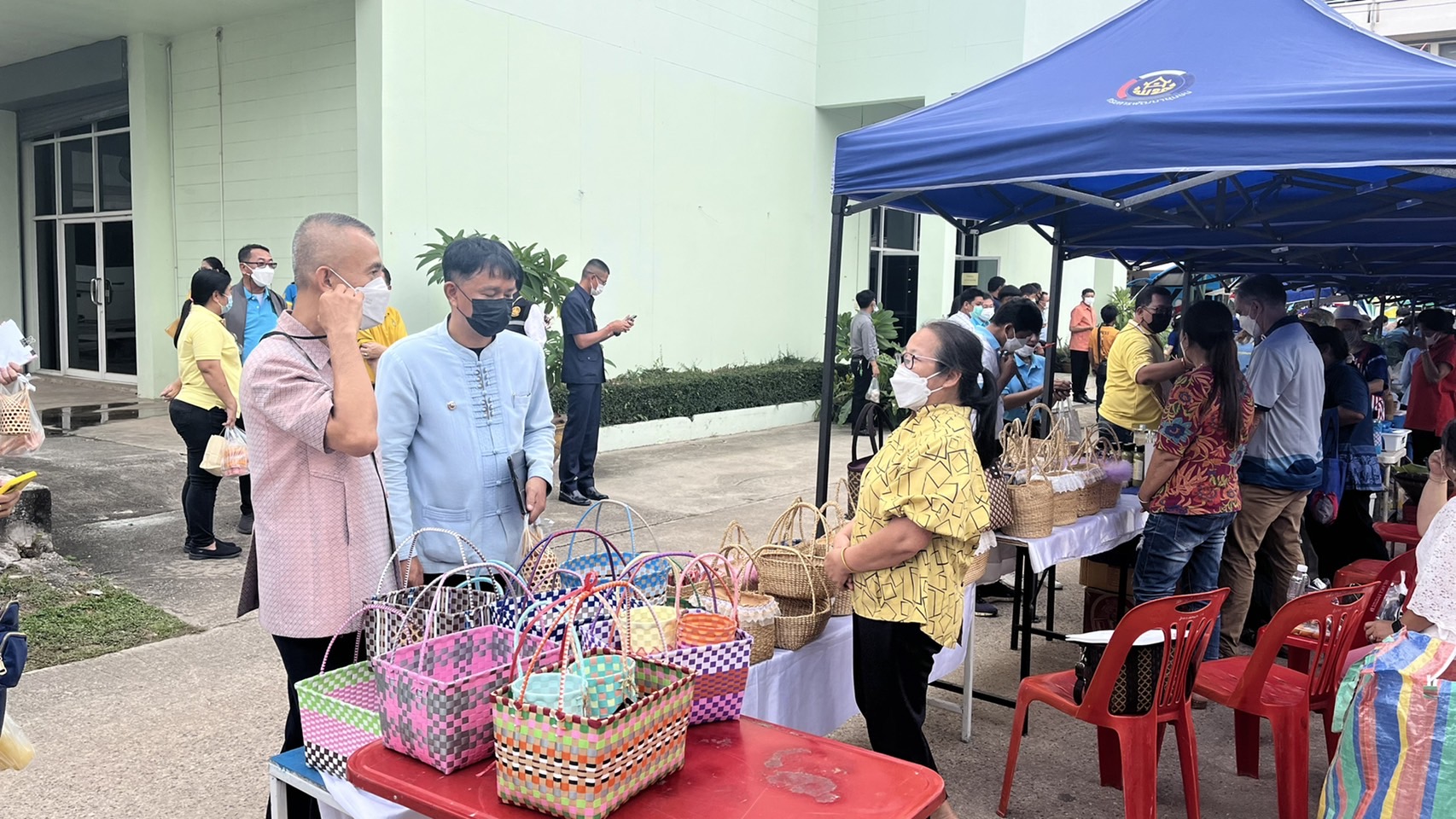 ???130 ปี กระทรวงมหาดไทย ? ฉะเชิงเทรา :แม่น้ำบางปะกงแหล่งชีวิต พระศักดิ์สิทธิ์หลวงพ่อโสธร พระยาศรีสุนทรปราชญ์ภาษาไทย เขาอ่างฤาไนป่าสมบูรณ์ ? ? ?ร่วมตรวจเยี่ยมโครงการดีเด่นของอำเภอ✨