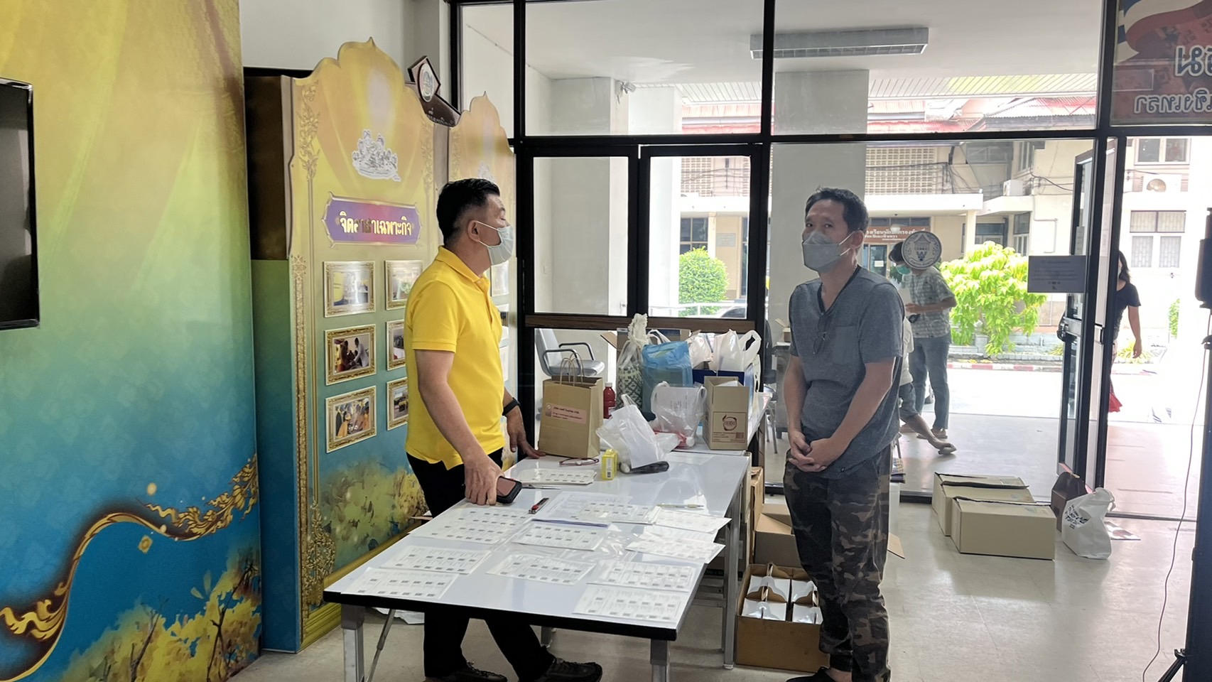 ???130 ปี กระทรวงมหาดไทย ? ฉะเชิงเทรา :แม่น้ำบางปะกงแหล่งชีวิต พระศักดิ์สิทธิ์หลวงพ่อโสธร พระยาศรีสุนทรปราชญ์ภาษาไทย เขาอ่างฤาไนป่าสมบูรณ์ ? ? พช. ฉะเชิงเทรา รวบรวมผลิตภัณฑ์ OTOP ส่งคัดสรรสุดยอด หนึ่งตำบล หนึ่งผลิตภัณฑ์ไทย พ.ศ. 2565 ระดับประเทศ