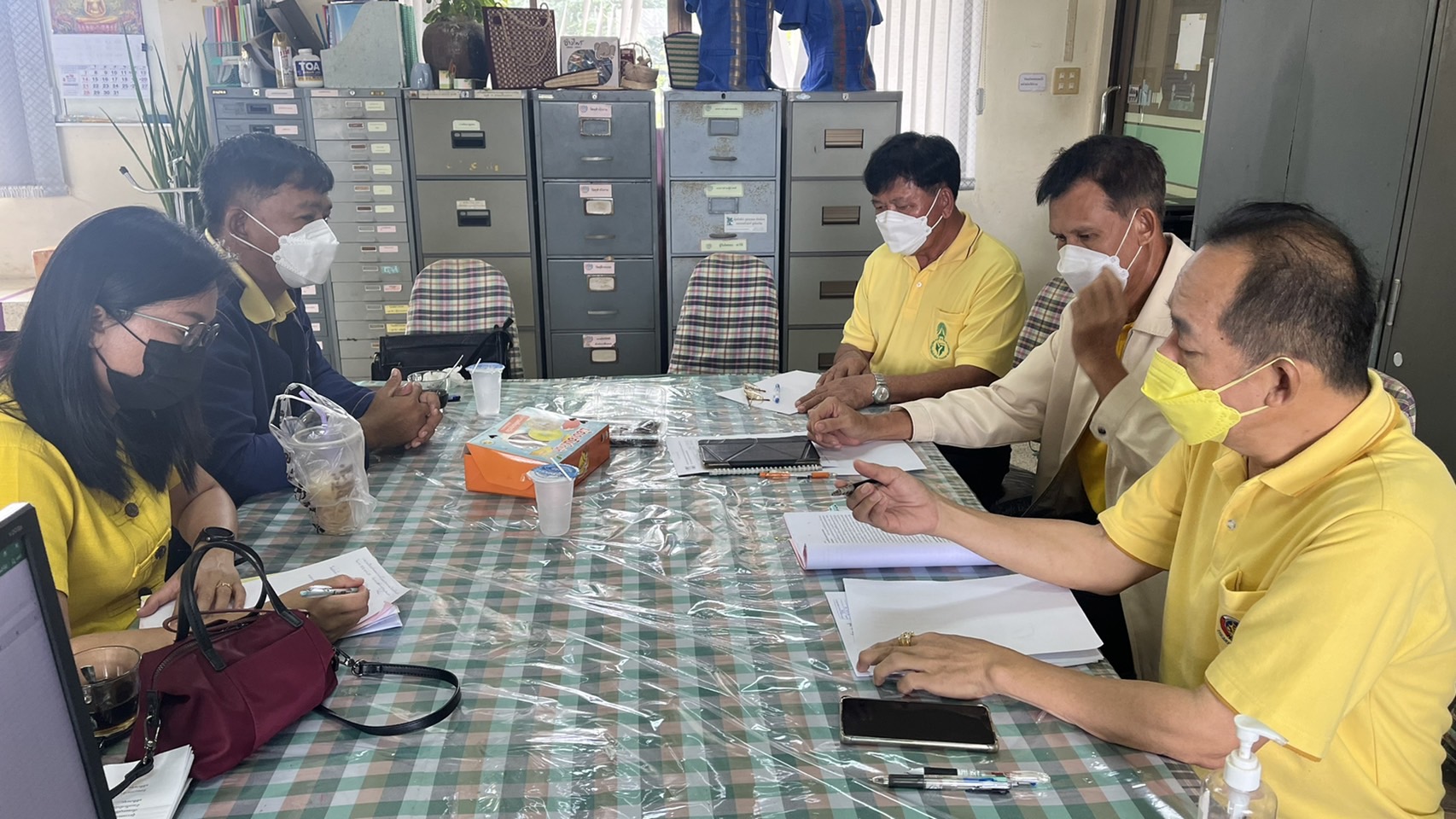 ประชุมติดตามความคืบหน้าแนวทางการพัฒนาที่ราชพัสดุ แปลงเลขทะเบียน ที่ ฉช 504 โครงการเขตพัฒนาเศรษฐกิจการพอเพียง (SEDZ) ของจังหวัดฉะเชิงเทรา