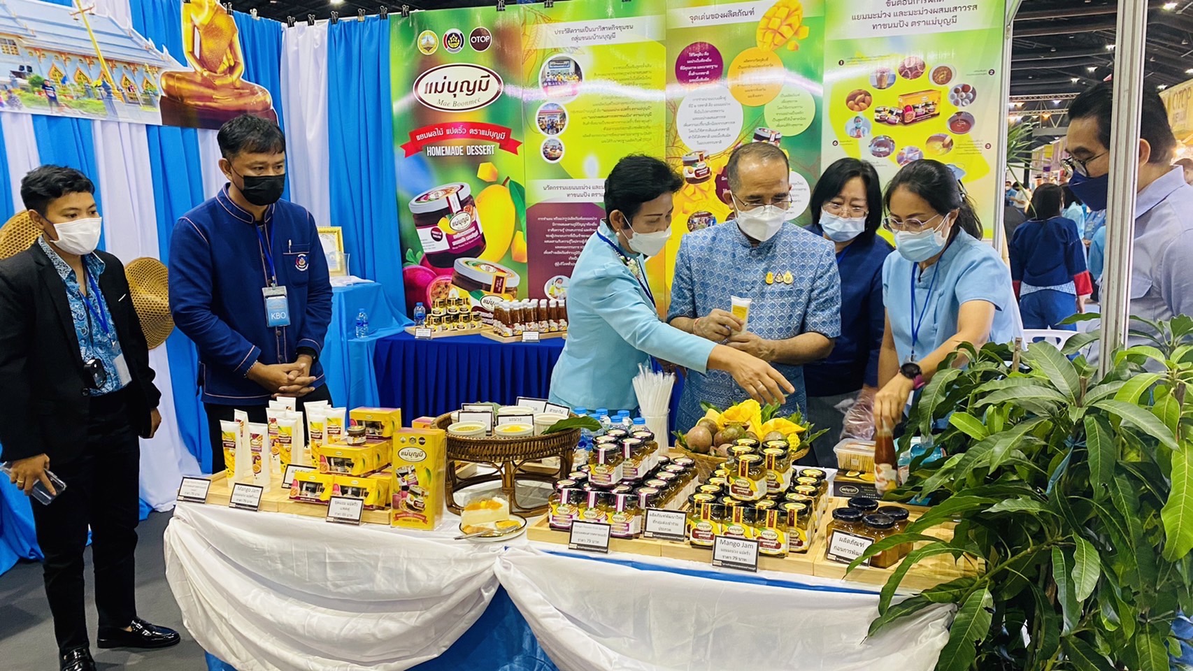 ???พช.ฉะเชิงเทรา ร่วมการประกวดกิจกรรมและเผยแพร่ผลการดำเนินงานของคณะกรรมการเครือข่ายองค์ความรู้ (Knowledge – Base OTOP : KBO) จังหวัดดีเด่น ประจำปี 2565