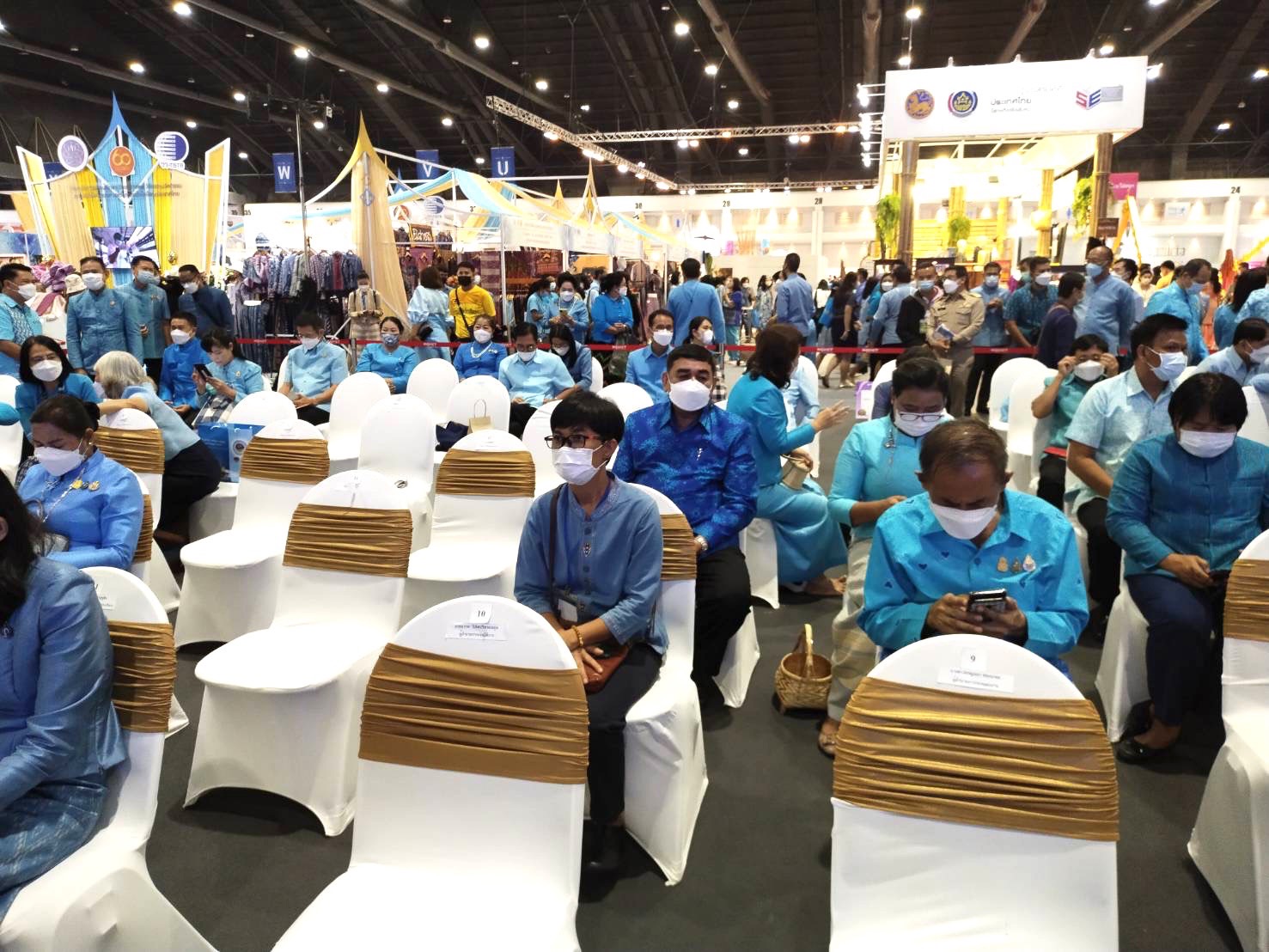 ???130 ปี กระทรวงมหาดไทย ? ฉะเชิงเทรา :แม่น้ำบางปะกงแหล่งชีวิต พระศักดิ์สิทธิ์หลวงพ่อโสธร พระยาศรีสุนทรปราชญ์ภาษาไทย เขาอ่างฤาไนป่าสมบูรณ์ ? ? ???พช.ฉะเชิงเทรา ร่วมพิธีเปิดงาน “OTOP ศิลปาชีพประทีปไทย OTOP ก้าวไกลด้วยพระบารมี”