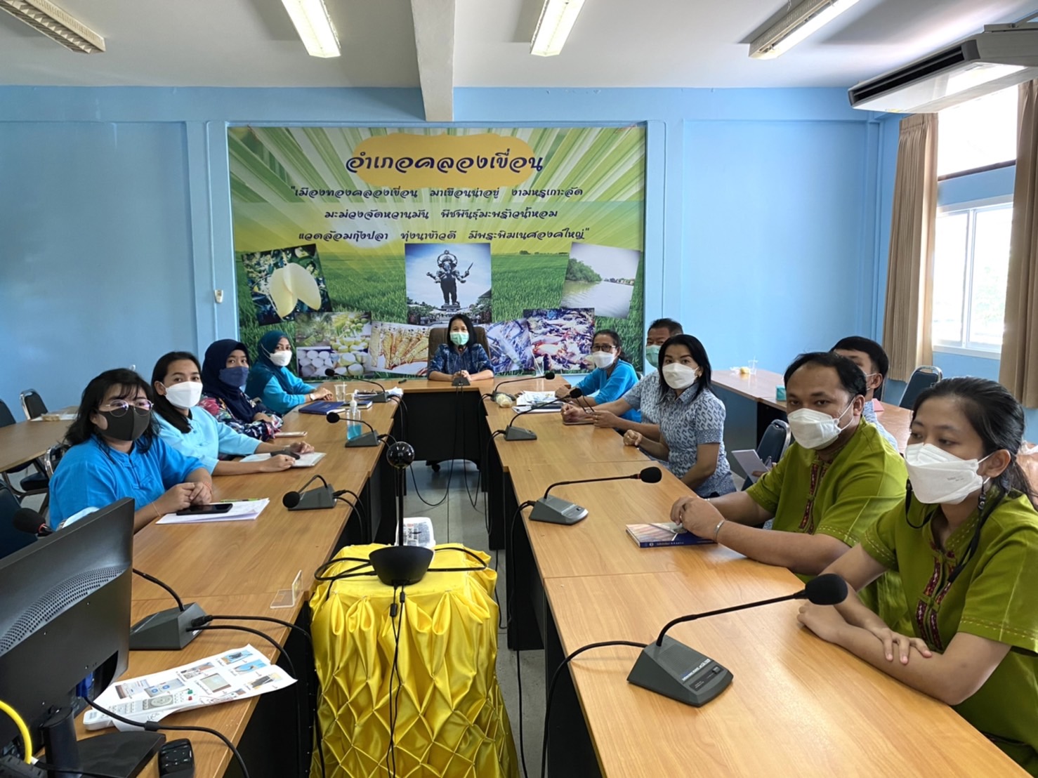 ???130 ปี กระทรวงมหาดไทย ? ฉะเชิงเทรา :แม่น้ำบางปะกงแหล่งชีวิต พระศักดิ์สิทธิ์หลวงพ่อโสธร พระยาศรีสุนทรปราชญ์ภาษาไทย เขาอ่างฤาไนป่าสมบูรณ์ ? ? ???พช. ฉะเชิงเทรา เร่งเพิ่มประสิทธิภาพ เตรียมส่งเสริมภาคประชาชนสร้างความโปร่งใสและป้องกันการทุจริตประพฤติมิชอบ?