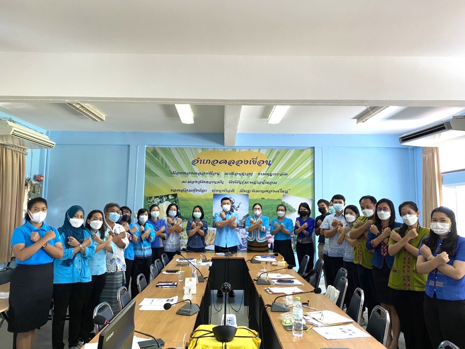 ???130 ปี กระทรวงมหาดไทย ? ฉะเชิงเทรา :แม่น้ำบางปะกงแหล่งชีวิต พระศักดิ์สิทธิ์หลวงพ่อโสธร พระยาศรีสุนทรปราชญ์ภาษาไทย เขาอ่างฤาไนป่าสมบูรณ์ ? ? ???พช. ฉะเชิงเทรา เร่งเพิ่มประสิทธิภาพ เตรียมส่งเสริมภาคประชาชนสร้างความโปร่งใสและป้องกันการทุจริตประพฤติมิชอบ?