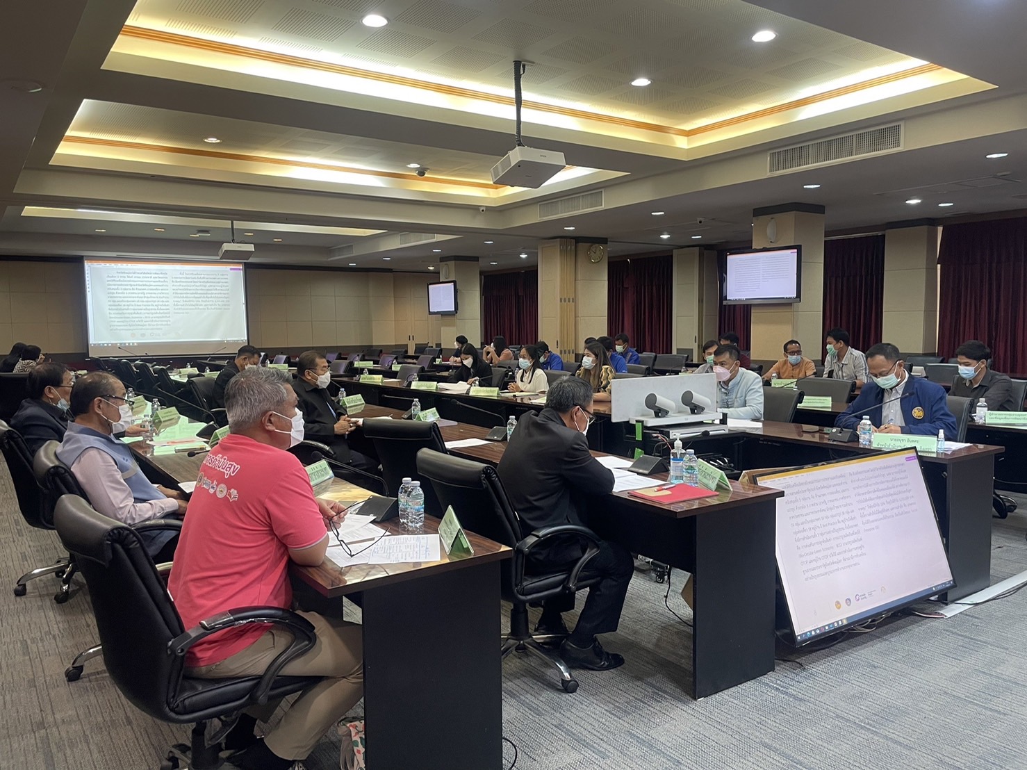 ???130 ปี กระทรวงมหาดไทย ? ฉะเชิงเทรา :แม่น้ำบางปะกงแหล่งชีวิต พระศักดิ์สิทธิ์หลวงพ่อโสธร พระยาศรีสุนทรปราชญ์ภาษาไทย เขาอ่างฤาไนป่าสมบูรณ์ ? ? ???พช. ฉะเชิงเทรา ร่วมประชุมคณะกรรมการประสานและขับเคลื่อนนโยบายสานพลังประชารัฐ ประจําจังหวัดฉะเชิงเทรา