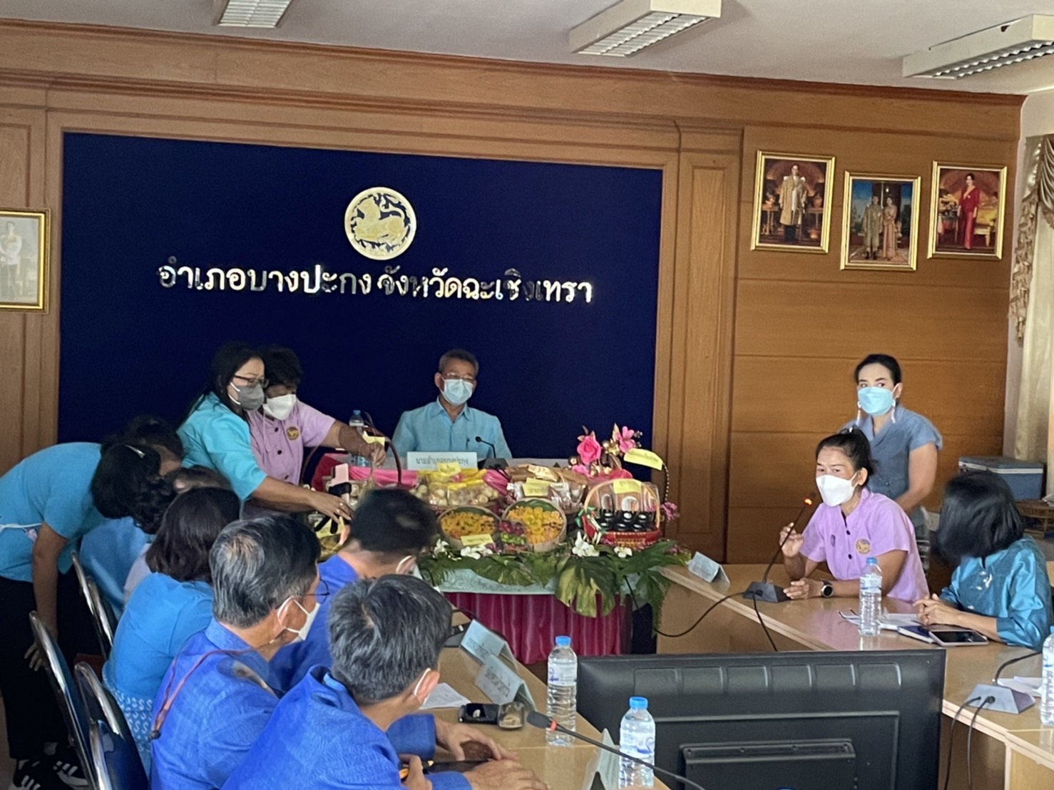 ???130 ปี กระทรวงมหาดไทย ? ฉะเชิงเทรา :แม่น้ำบางปะกงแหล่งชีวิต พระศักดิ์สิทธิ์หลวงพ่อโสธร พระยาศรีสุนทรปราชญ์ภาษาไทย เขาอ่างฤาไนป่าสมบูรณ์ ? ? ???พช. ฉะเชิงเทรา เข้าร่วมการประกวดการจัดทำสารสนเทศตำบลต้นแบบเพื่อการพัฒนาคุณภาพชีวิต ผ่านระบบออนไลน์ Zoom Cloud Meeting
