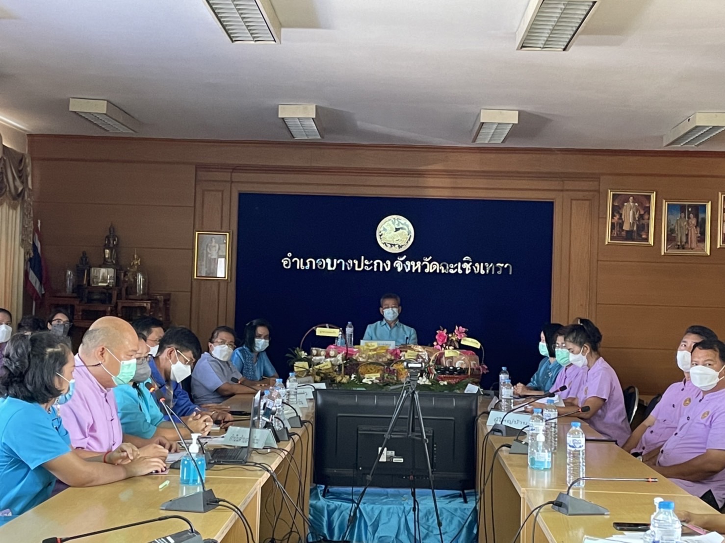 ???130 ปี กระทรวงมหาดไทย ? ฉะเชิงเทรา :แม่น้ำบางปะกงแหล่งชีวิต พระศักดิ์สิทธิ์หลวงพ่อโสธร พระยาศรีสุนทรปราชญ์ภาษาไทย เขาอ่างฤาไนป่าสมบูรณ์ ? ? ???พช. ฉะเชิงเทรา เข้าร่วมการประกวดการจัดทำสารสนเทศตำบลต้นแบบเพื่อการพัฒนาคุณภาพชีวิต ผ่านระบบออนไลน์ Zoom Cloud Meeting