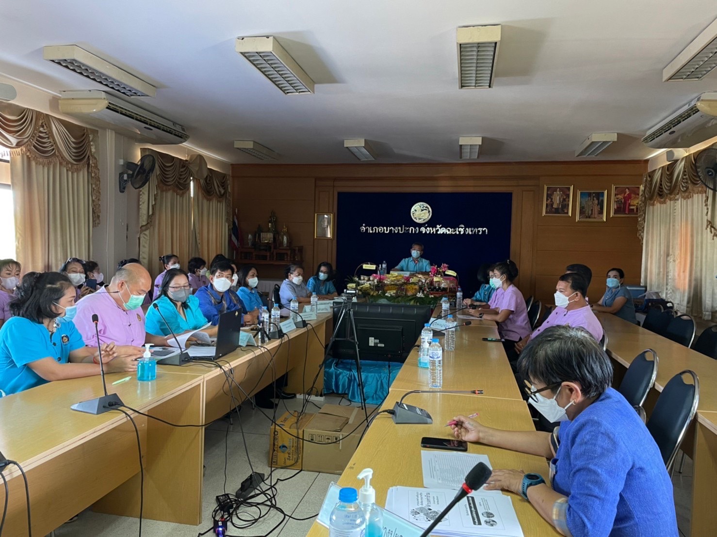 ???130 ปี กระทรวงมหาดไทย ? ฉะเชิงเทรา :แม่น้ำบางปะกงแหล่งชีวิต พระศักดิ์สิทธิ์หลวงพ่อโสธร พระยาศรีสุนทรปราชญ์ภาษาไทย เขาอ่างฤาไนป่าสมบูรณ์ ? ? ???พช. ฉะเชิงเทรา เข้าร่วมการประกวดการจัดทำสารสนเทศตำบลต้นแบบเพื่อการพัฒนาคุณภาพชีวิต ผ่านระบบออนไลน์ Zoom Cloud Meeting