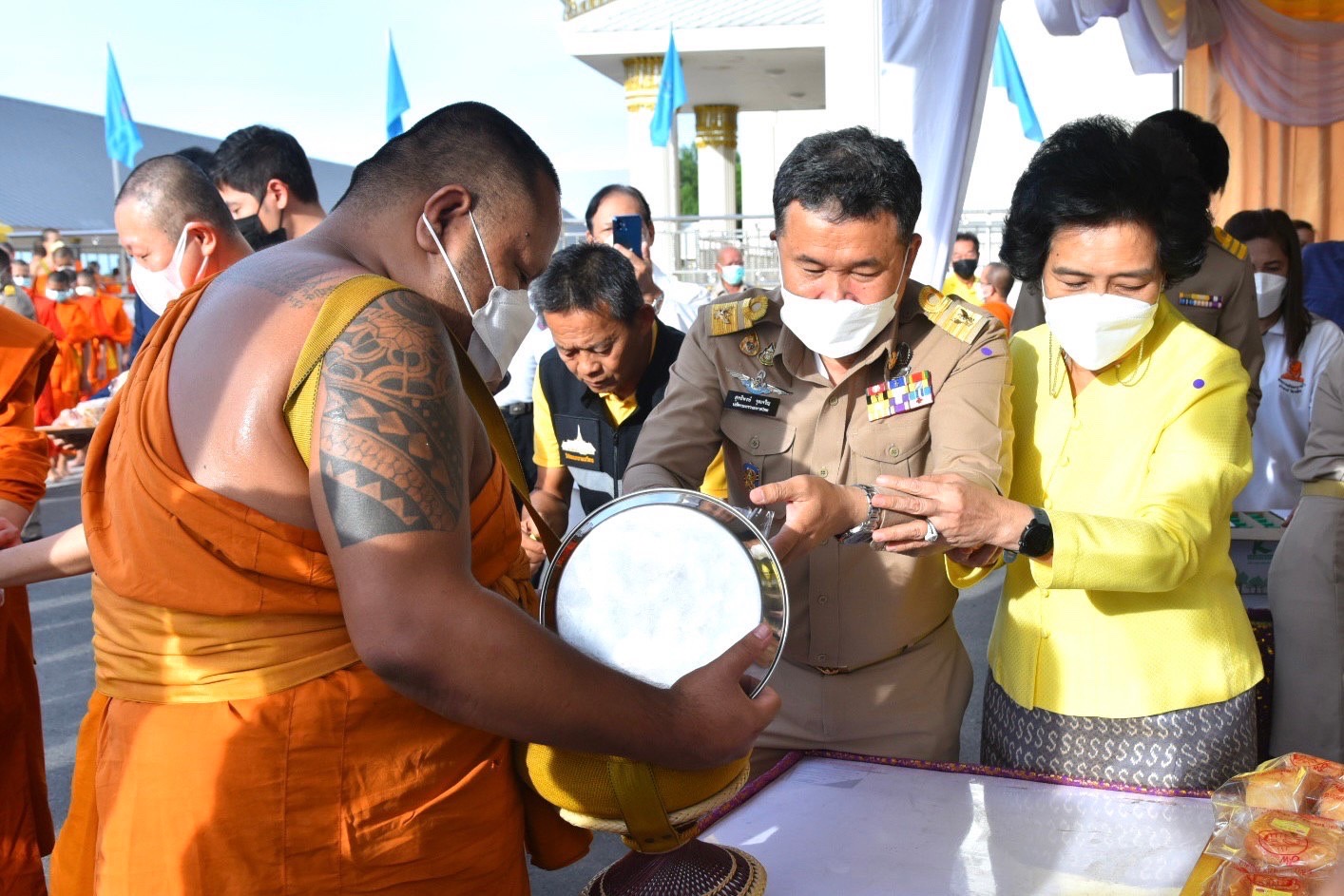 ???130 ปี กระทรวงมหาดไทย ? ฉะเชิงเทรา :แม่น้ำบางปะกงแหล่งชีวิต พระศักดิ์สิทธิ์หลวงพ่อโสธร พระยาศรีสุนทรปราชญ์ภาษาไทย เขาอ่างฤาไนป่าสมบูรณ์ ? ? ????พช. ฉะเชิงเทรา ร่วมพิธีทำบุญทักษิณานุประทาน เพื่อถวายอุทิศแด่พระธรรมมังคลาจารย์ อดีตเจ้าอาวาสวัดโสธรวราราม วรวิหาร และอดีตที่ปรึกษาเจ้าคณะภาค 12 พิธีบวงสรวงสิ่งศักดิ์สิทธิ์ พิธีถวายเทียนพรรษามหามงคลเพื่อแผ่นดิน ปี 2565 พิธียกช่อฟ้าอาคารพิพิธภัณฑ์และหอสมุด และพิธีหล่อรูปเหมือนพระธรรมมังคลาจารย์ วิ. (ประยงค์ ปิยวณฺโณ)