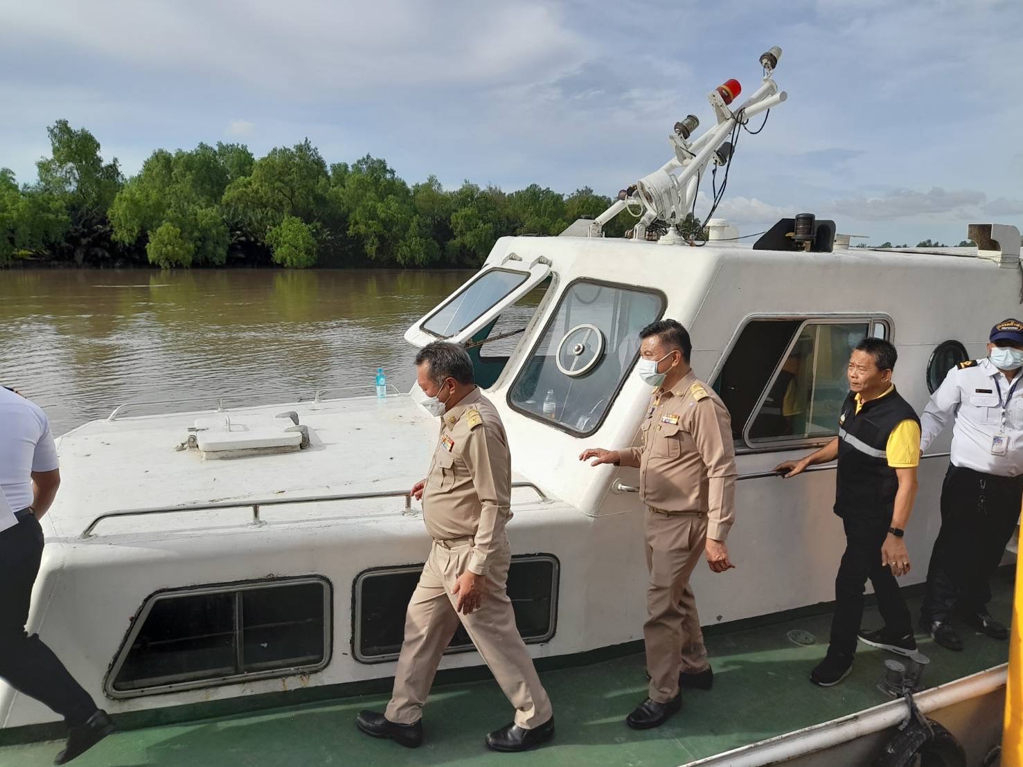 ???130 ปี กระทรวงมหาดไทย ? ฉะเชิงเทรา :แม่น้ำบางปะกงแหล่งชีวิต พระศักดิ์สิทธิ์หลวงพ่อโสธร พระยาศรีสุนทรปราชญ์ภาษาไทย เขาอ่างฤาไนป่าสมบูรณ์ ? ? ????พช. ฉะเชิงเทรา ร่วมพิธีทำบุญทักษิณานุประทาน เพื่อถวายอุทิศแด่พระธรรมมังคลาจารย์ อดีตเจ้าอาวาสวัดโสธรวราราม วรวิหาร และอดีตที่ปรึกษาเจ้าคณะภาค 12 พิธีบวงสรวงสิ่งศักดิ์สิทธิ์ พิธีถวายเทียนพรรษามหามงคลเพื่อแผ่นดิน ปี 2565 พิธียกช่อฟ้าอาคารพิพิธภัณฑ์และหอสมุด และพิธีหล่อรูปเหมือนพระธรรมมังคลาจารย์ วิ. (ประยงค์ ปิยวณฺโณ)
