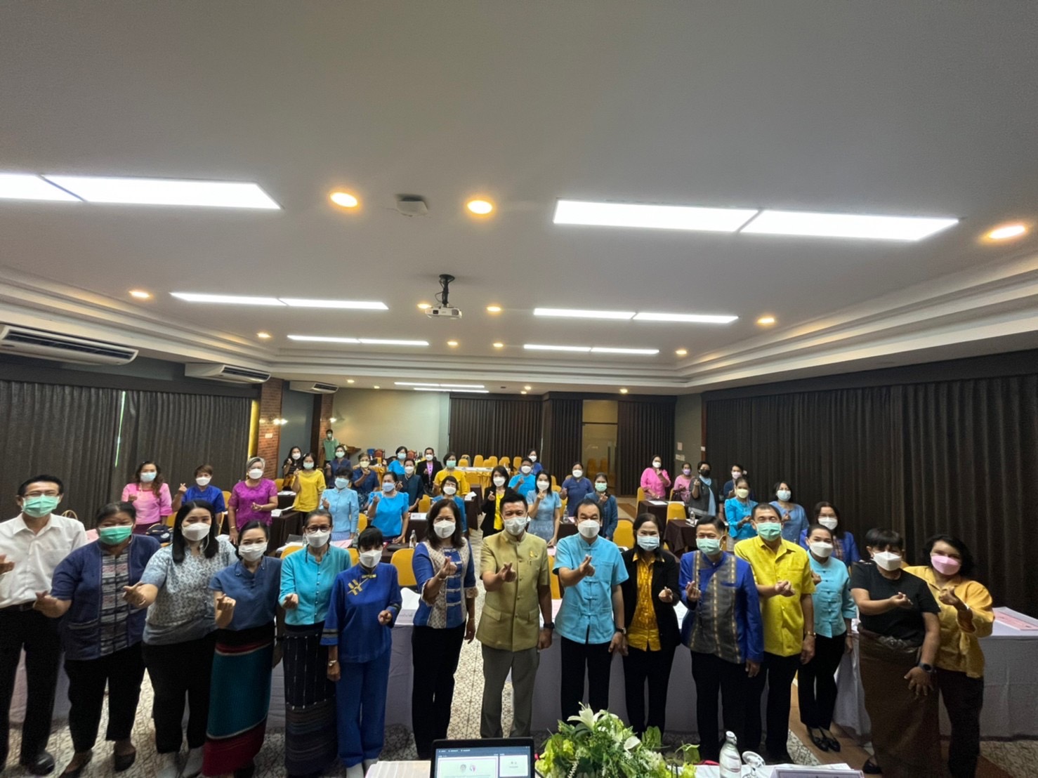 ??? 130 ปี กระทรวงมหาดไทย ? ฉะเชิงเทรา : แม่น้ำบางปะกงแหล่งชีวิต พระศักดิ์สิทธิ์หลวงพ่อโสธร พระยาศรีสุนทรปราชญ์ภาษาไทย เขาอ่างฤาไนป่าสมบูรณ์? ?  **พช.ฉะเชิงเทรา ดำเนินโครงการประชุมเชิงปฏิบัติการการประเมินผลทุนหมุนเวียนกองทุนพัฒนาบทบาทสตรี**