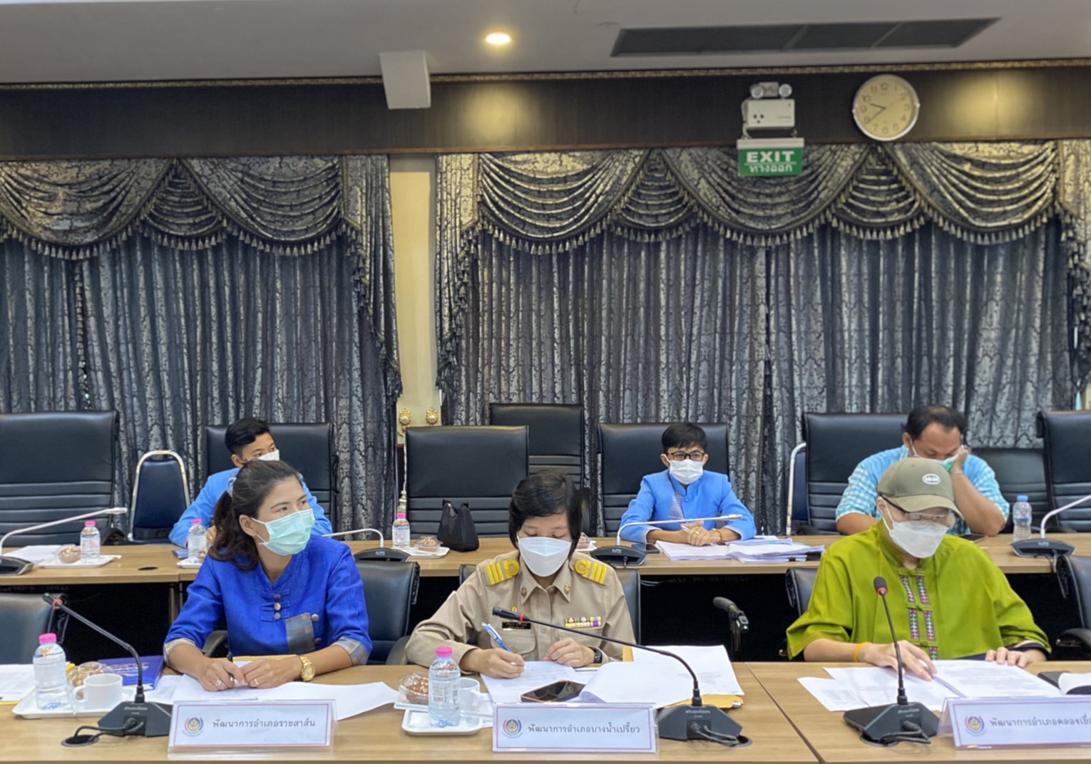 ???130 ปี กระทรวงมหาดไทย ? ฉะเชิงเทรา :แม่น้ำบางปะกงแหล่งชีวิต พระศักดิ์สิทธิ์หลวงพ่อโสธร พระยาศรีสุนทรปราชญ์ภาษาไทย เขาอ่างฤาไนป่าสมบูรณ์ ? ? ??พช.ฉะเชิงเทรา ประชุมผู้บริหาร,นักวิชาการพัฒนาชุมชน และเจ้าหน้าที่พัฒนาชุมชนจังหวัดฉะเชิงเทรา ครั้งที่ 8/2565