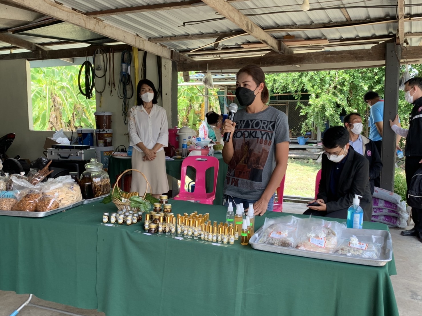 ???130 ปี กระทรวงมหาดไทย ? ฉะเชิงเทรา :แม่น้ำบางปะกงแหล่งชีวิต พระศักดิ์สิทธิ์หลวงพ่อโสธร พระยาศรีสุนทรปราชญ์ภาษาไทย เขาอ่างฤาไนป่าสมบูรณ์ ? ? ??พช. ฉะเชิงเทรา ร่วมรับการตรวจราชการแบบบูรณาการ