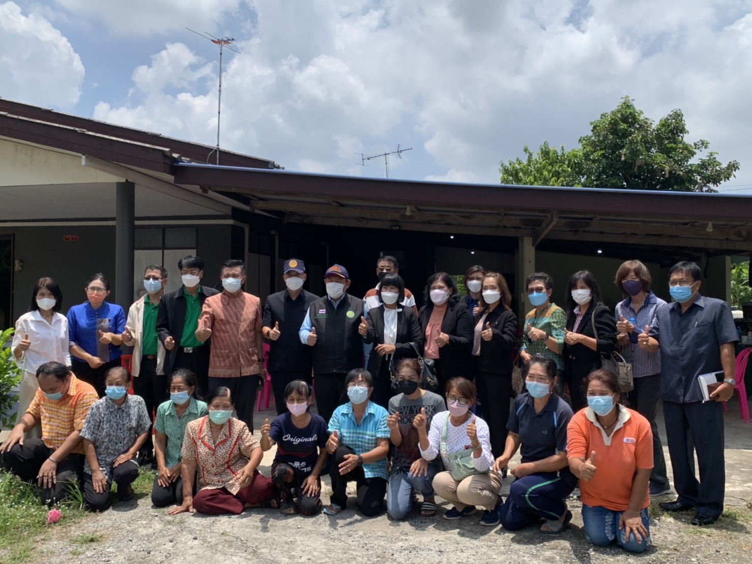 ???130 ปี กระทรวงมหาดไทย ? ฉะเชิงเทรา :แม่น้ำบางปะกงแหล่งชีวิต พระศักดิ์สิทธิ์หลวงพ่อโสธร พระยาศรีสุนทรปราชญ์ภาษาไทย เขาอ่างฤาไนป่าสมบูรณ์ ? ? ??พช. ฉะเชิงเทรา ร่วมรับการตรวจราชการแบบบูรณาการ