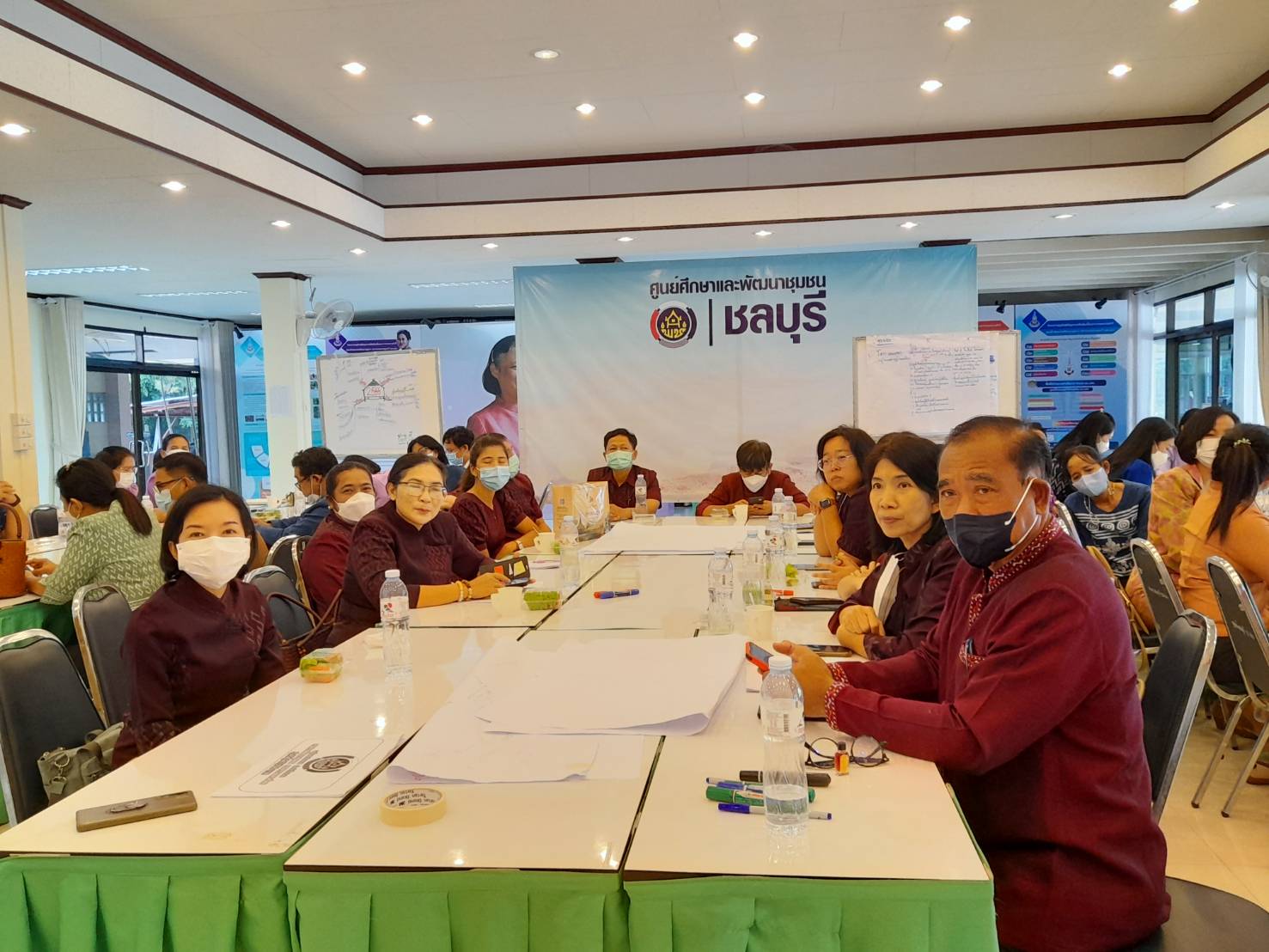 ???130 ปี กระทรวงมหาดไทย ? ฉะเชิงเทรา :แม่น้ำบางปะกงแหล่งชีวิต พระศักดิ์สิทธิ์หลวงพ่อโสธร พระยาศรีสุนทรปราชญ์ภาษาไทย เขาอ่างฤาไนป่าสมบูรณ์ ? ? ???พช. ฉะเชิงเทรา ร่วมทบทวนบทเรียน และวางแผนขับเคลื่อนงานพัฒนาชุมชน ประจำปี พ.ศ. 2566