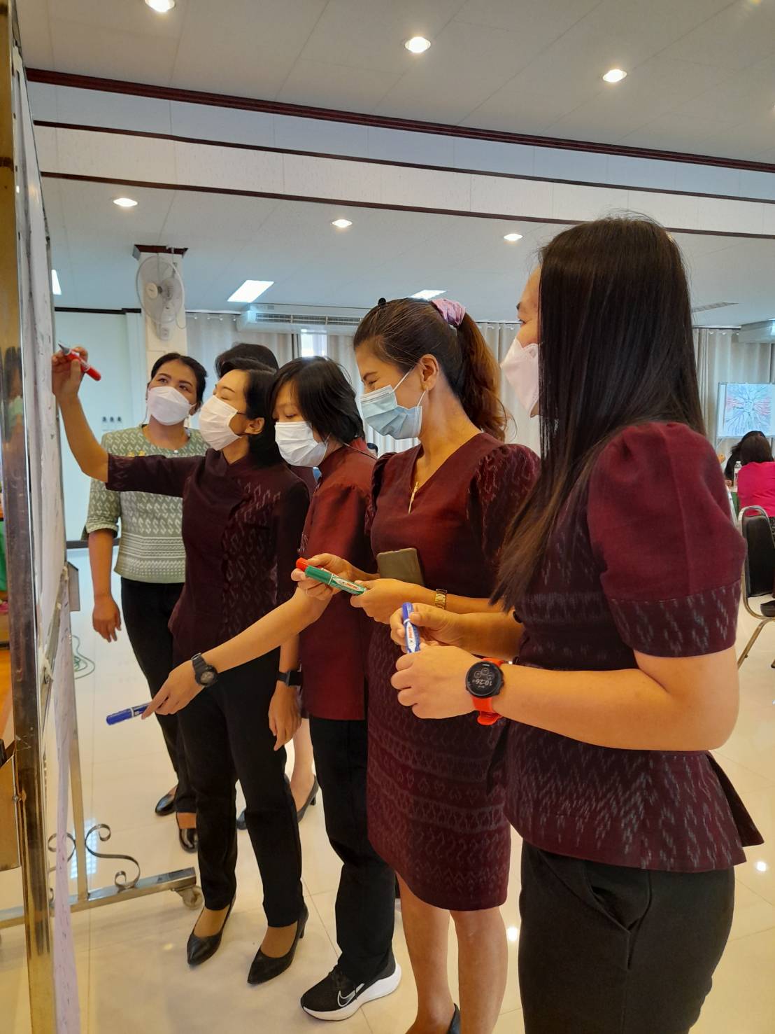 ???130 ปี กระทรวงมหาดไทย ? ฉะเชิงเทรา :แม่น้ำบางปะกงแหล่งชีวิต พระศักดิ์สิทธิ์หลวงพ่อโสธร พระยาศรีสุนทรปราชญ์ภาษาไทย เขาอ่างฤาไนป่าสมบูรณ์ ? ? ???พช. ฉะเชิงเทรา ร่วมทบทวนบทเรียน และวางแผนขับเคลื่อนงานพัฒนาชุมชน ประจำปี พ.ศ. 2566