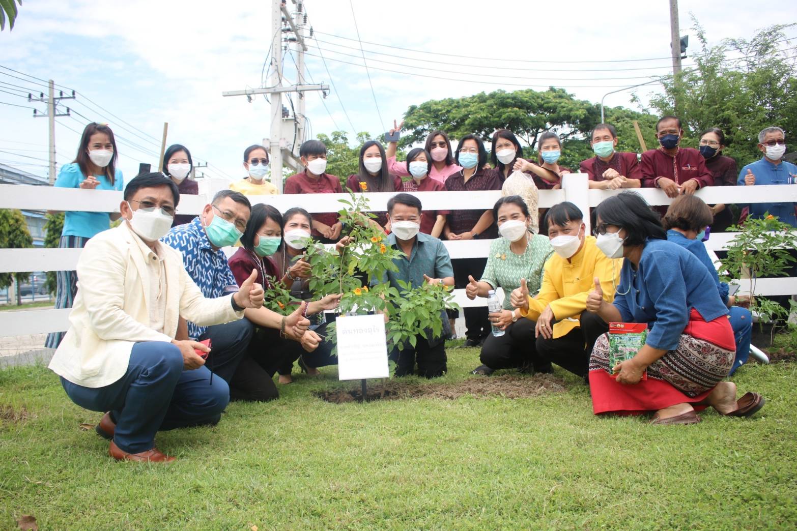 ???130 ปี กระทรวงมหาดไทย ? ฉะเชิงเทรา :แม่น้ำบางปะกงแหล่งชีวิต พระศักดิ์สิทธิ์หลวงพ่อโสธร พระยาศรีสุนทรปราชญ์ภาษาไทย เขาอ่างฤาไนป่าสมบูรณ์ ? ? ???พช. ฉะเชิงเทรา ร่วมทบทวนบทเรียน และวางแผนขับเคลื่อนงานพัฒนาชุมชน ประจำปี พ.ศ. 2566