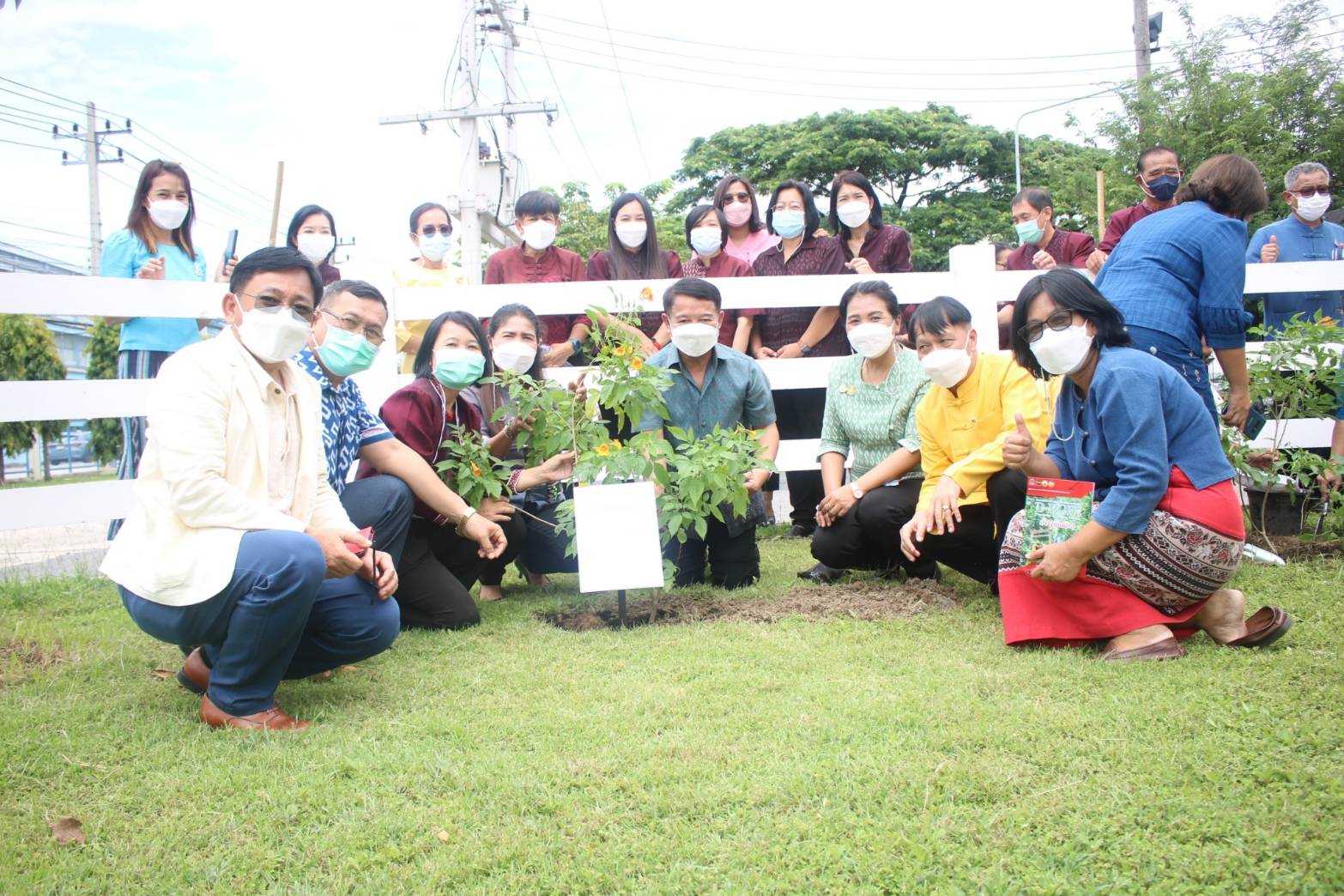 ???130 ปี กระทรวงมหาดไทย ? ฉะเชิงเทรา :แม่น้ำบางปะกงแหล่งชีวิต พระศักดิ์สิทธิ์หลวงพ่อโสธร พระยาศรีสุนทรปราชญ์ภาษาไทย เขาอ่างฤาไนป่าสมบูรณ์ ? ? ???พช. ฉะเชิงเทรา ร่วมทบทวนบทเรียน และวางแผนขับเคลื่อนงานพัฒนาชุมชน ประจำปี พ.ศ. 2566