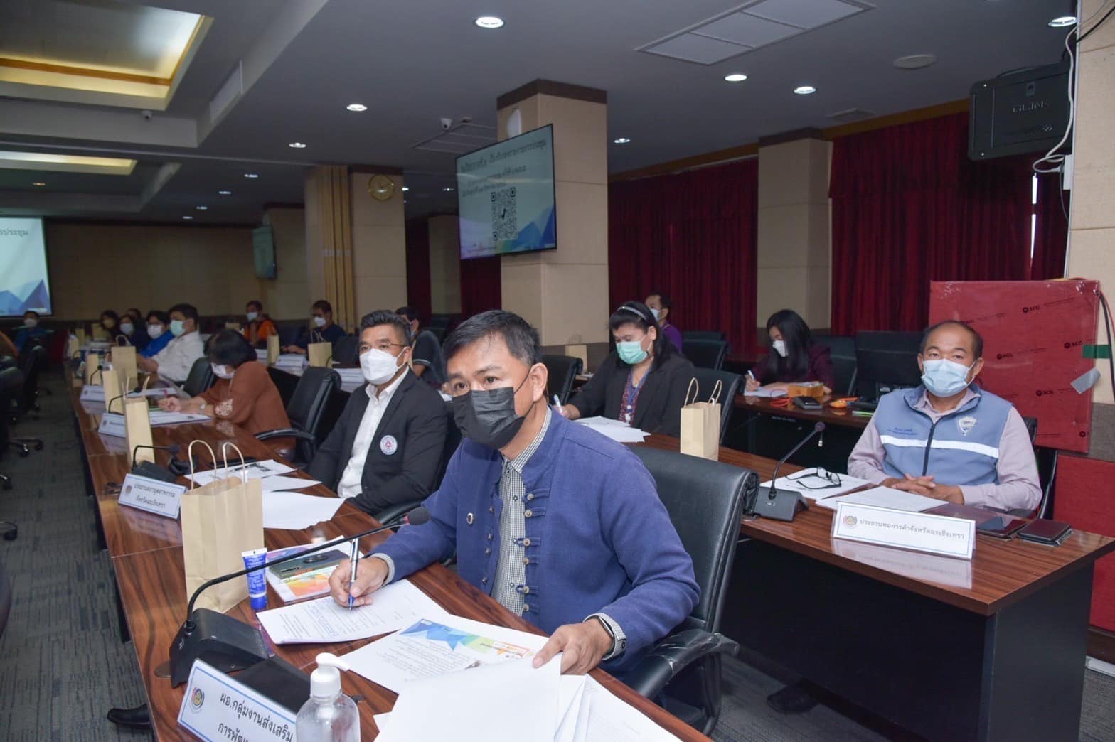 130 ปี กระทรวงมหาดไทย  ฉะเชิงเทรา :แม่น้ำบางปะกงแหล่งชีวิต พระศักดิ์สิทธิ์หลวงพ่อโสธร พระยาศรีสุนทรปราชญ์ภาษาไทย เขาอ่างฤาไนป่าสมบูรณ์   พช.ฉะเชิงเทรา ประชุมคณะกรรมการบริหารศูนย์อำนวยการขจัดความยากจนและพัฒนาคนทุกช่วงวัยอย่างยั่งยืน ตามหลักปรัชญาของเศรษฐกิจพอเพียง (ศจพ.จ.) ครั้งที่ 4/2565