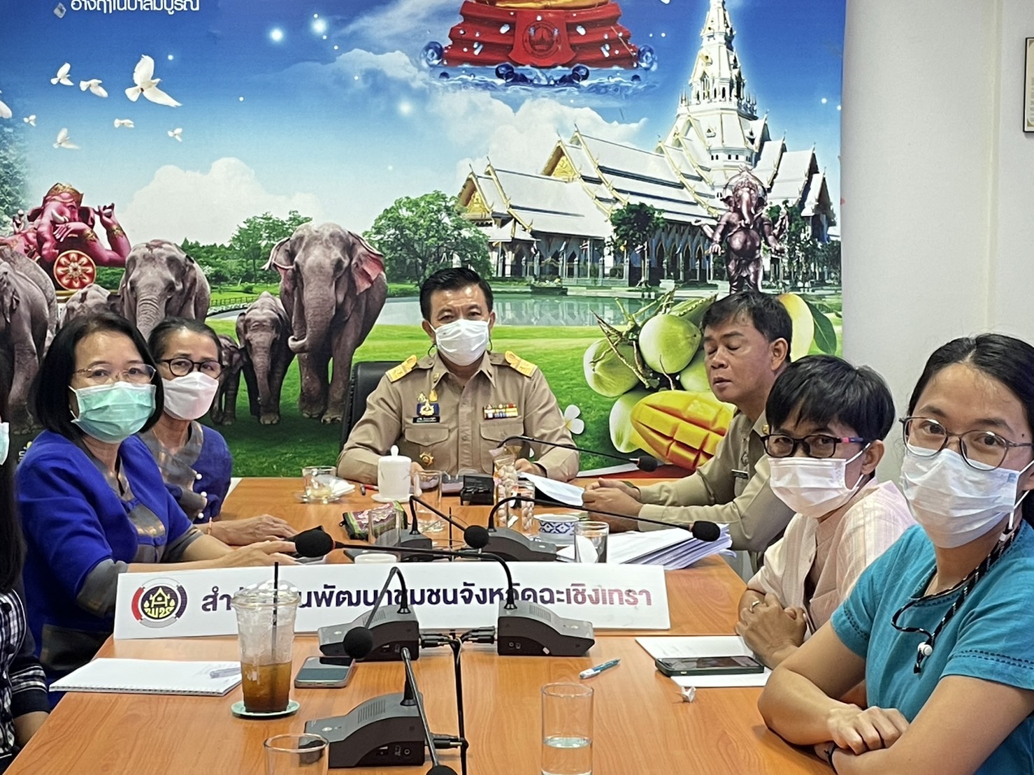 ???130 ปี กระทรวงมหาดไทย ? ฉะเชิงเทรา :แม่น้ำบางปะกงแหล่งชีวิต พระศักดิ์สิทธิ์หลวงพ่อโสธร พระยาศรีสุนทรปราชญ์ภาษาไทย เขาอ่างฤาไนป่าสมบูรณ์ ? ? ???พช.ฉะเชิงเทรา ประชุมกรมการพัฒนาชุมชนครั้งที่ 9/2565