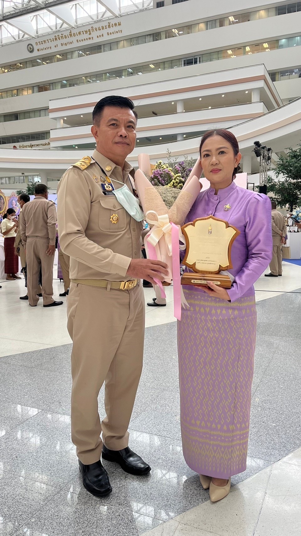 ???130 ปี กระทรวงมหาดไทย ? ฉะเชิงเทรา :แม่น้ำบางปะกงแหล่งชีวิต พระศักดิ์สิทธิ์หลวงพ่อโสธร พระยาศรีสุนทรปราชญ์ภาษาไทย เขาอ่างฤาไนป่าสมบูรณ์ ? ? ???พช.ฉะเชิงเทรา ร่วมงาน “วันพัฒนาชุมชน ครั้งที่ 11 วาระครบรอบ 60 ปี กรมการพัฒนาชุมชน (“CD DAY 2022” )