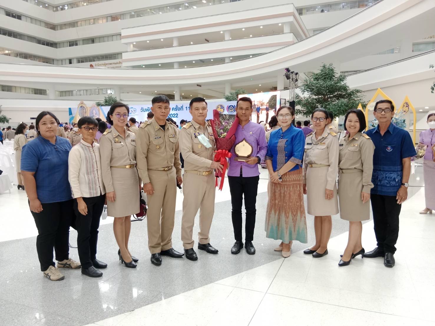 ???130 ปี กระทรวงมหาดไทย ? ฉะเชิงเทรา :แม่น้ำบางปะกงแหล่งชีวิต พระศักดิ์สิทธิ์หลวงพ่อโสธร พระยาศรีสุนทรปราชญ์ภาษาไทย เขาอ่างฤาไนป่าสมบูรณ์ ? ? ???พช.ฉะเชิงเทรา ร่วมงาน “วันพัฒนาชุมชน ครั้งที่ 11 วาระครบรอบ 60 ปี กรมการพัฒนาชุมชน (“CD DAY 2022” )