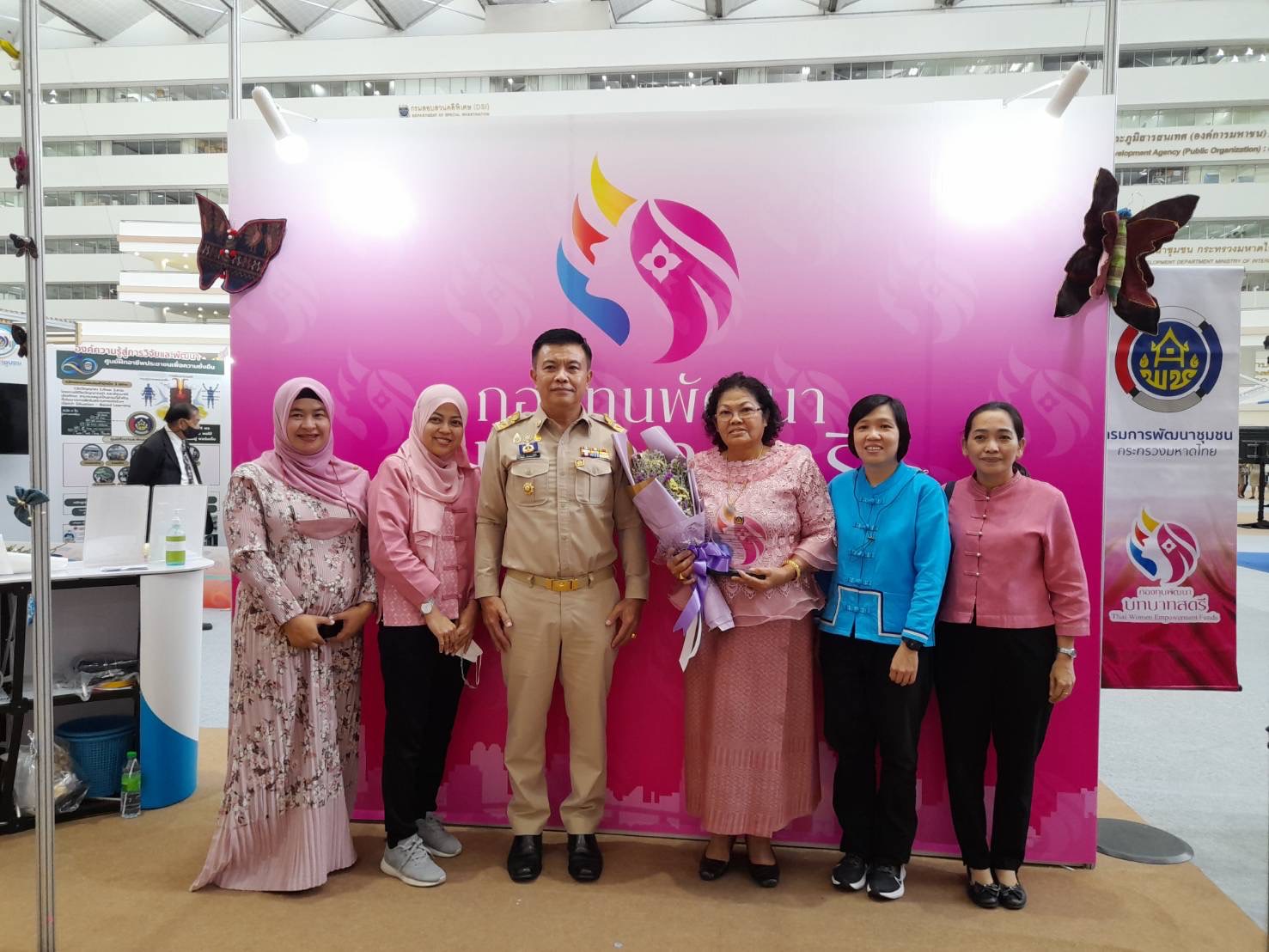 ???130 ปี กระทรวงมหาดไทย ? ฉะเชิงเทรา :แม่น้ำบางปะกงแหล่งชีวิต พระศักดิ์สิทธิ์หลวงพ่อโสธร พระยาศรีสุนทรปราชญ์ภาษาไทย เขาอ่างฤาไนป่าสมบูรณ์ ? ? ???พช.ฉะเชิงเทรา ร่วมงาน “วันพัฒนาชุมชน ครั้งที่ 11 วาระครบรอบ 60 ปี กรมการพัฒนาชุมชน (“CD DAY 2022” )