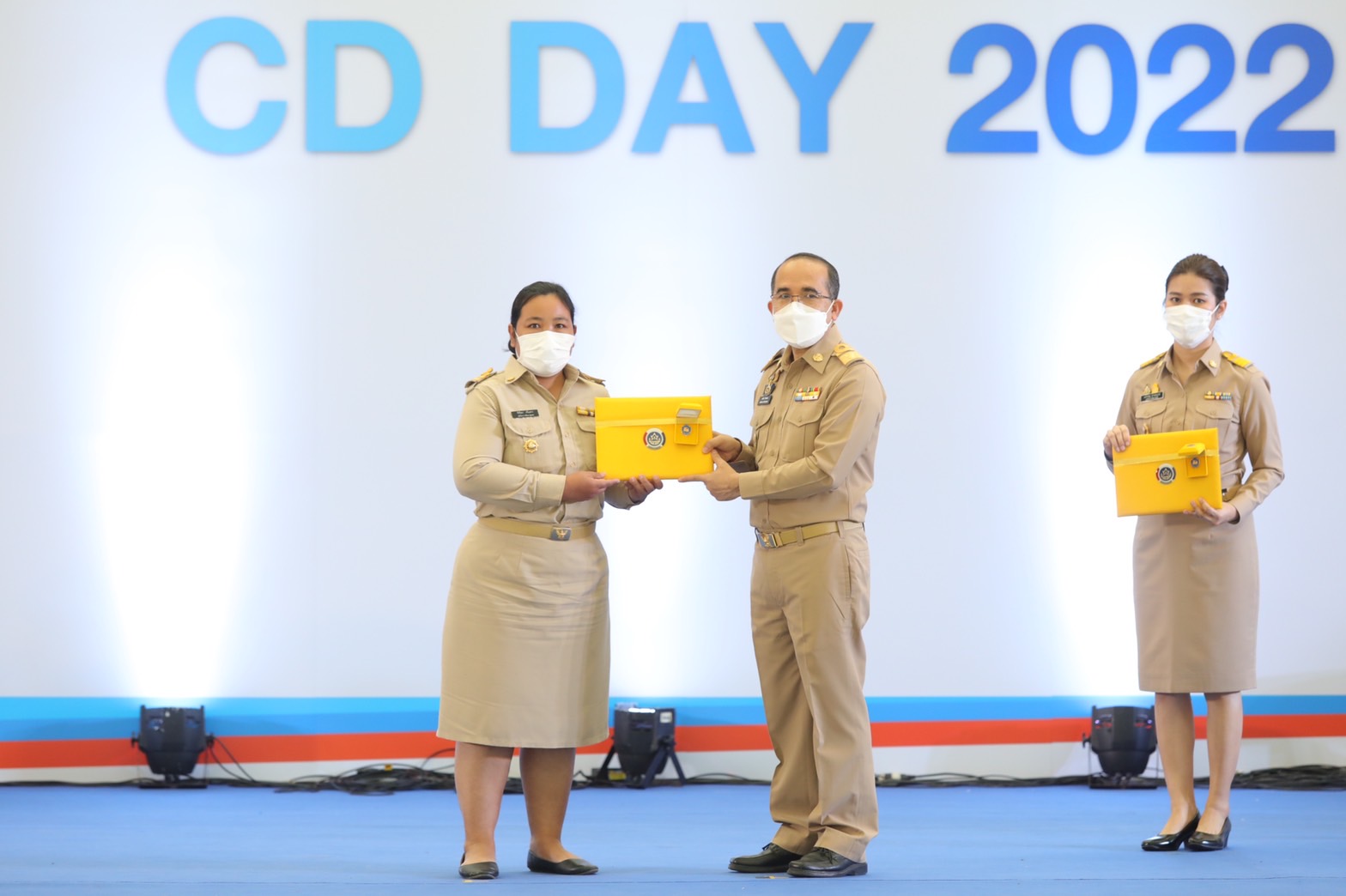 ???130 ปี กระทรวงมหาดไทย ? ฉะเชิงเทรา :แม่น้ำบางปะกงแหล่งชีวิต พระศักดิ์สิทธิ์หลวงพ่อโสธร พระยาศรีสุนทรปราชญ์ภาษาไทย เขาอ่างฤาไนป่าสมบูรณ์ ? ? ???พช.ฉะเชิงเทรา ร่วมงาน “วันพัฒนาชุมชน ครั้งที่ 11 วาระครบรอบ 60 ปี กรมการพัฒนาชุมชน (“CD DAY 2022” )