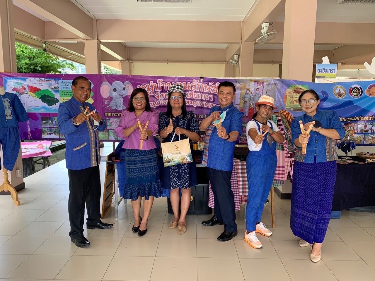 ???130 ปี กระทรวงมหาดไทย ? ฉะเชิงเทรา :แม่น้ำบางปะกงแหล่งชีวิต พระศักดิ์สิทธิ์หลวงพ่อโสธร พระยาศรีสุนทรปราชญ์ภาษาไทย เขาอ่างฤาไนป่าสมบูรณ์ ? ? ???พช. ฉะเชิงเทรา ร่วมจัดนิทรรศการในการประชุมเชิงปฏิบัติการ ตรวจติดตามผลการดำเนินงานของหน่วยรับตรวจรายไตรมาส ครั้งที่ 4/2565