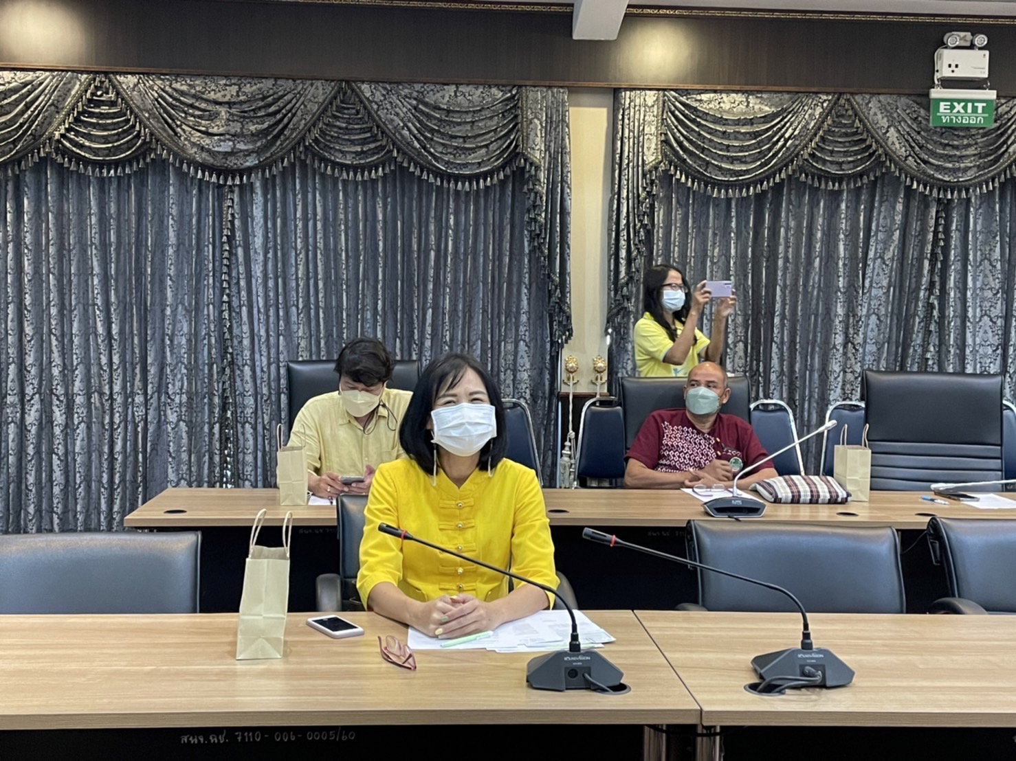 ???130 ปี กระทรวงมหาดไทย ? ฉะเชิงเทรา :แม่น้ำบางปะกงแหล่งชีวิต พระศักดิ์สิทธิ์หลวงพ่อโสธร พระยาศรีสุนทรปราชญ์ภาษาไทย เขาอ่างฤาไนป่าสมบูรณ์ ? ? ??ฉะเชิงเทรา จัดประชุมคณะกรรมการพัฒนาเศรษฐกิจฐานรากและประชารัฐ (E3)