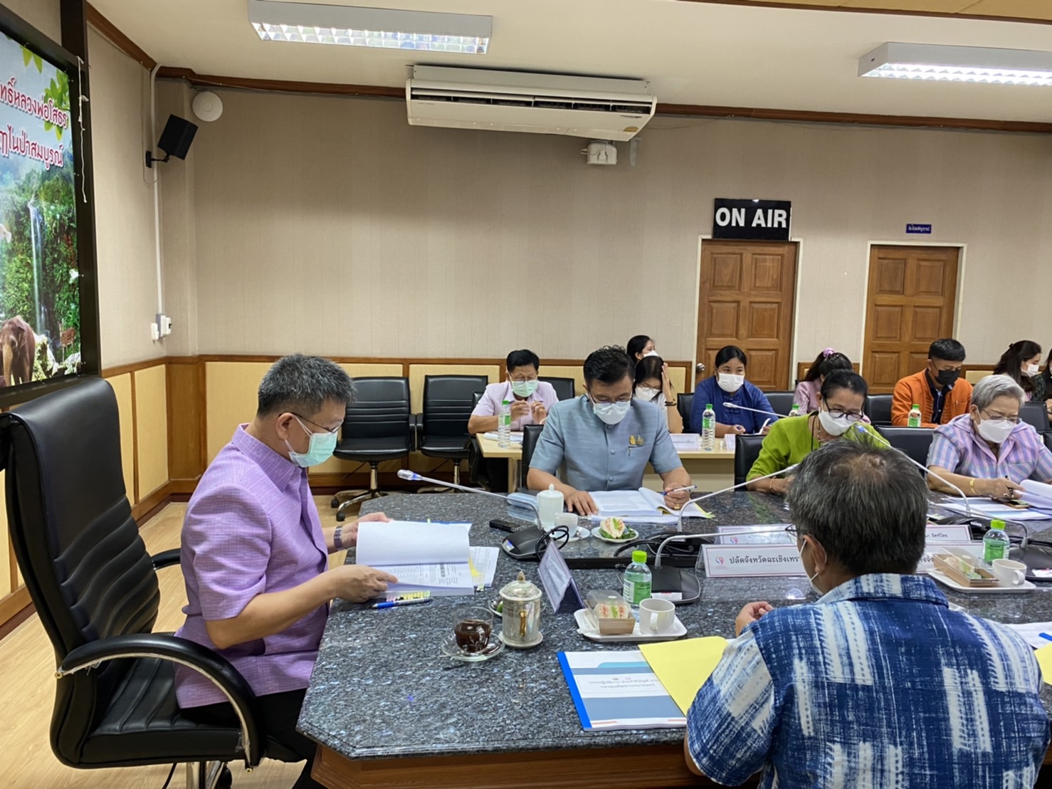 ?130 ปี กระทรวงมหาดไทย ? ฉะเชิงเทรา :แม่น้ำบางปะกงแหล่งชีวิต พระศักดิ์สิทธิ์หลวงพ่อโสธร พระยาศรีสุนทรปราชญ์ภาษาไทย เขาอ่างฤาไนป่าสมบูรณ์ ? ? ?พช.ฉะเชิงเทรา ประชุมคณะอนุกรรมการบริหารกองทุนพัฒนาบทบาทสตรีระดับจังหวัด จังหวัดฉะเชิงเทรา ครั้งที่ 8/2565