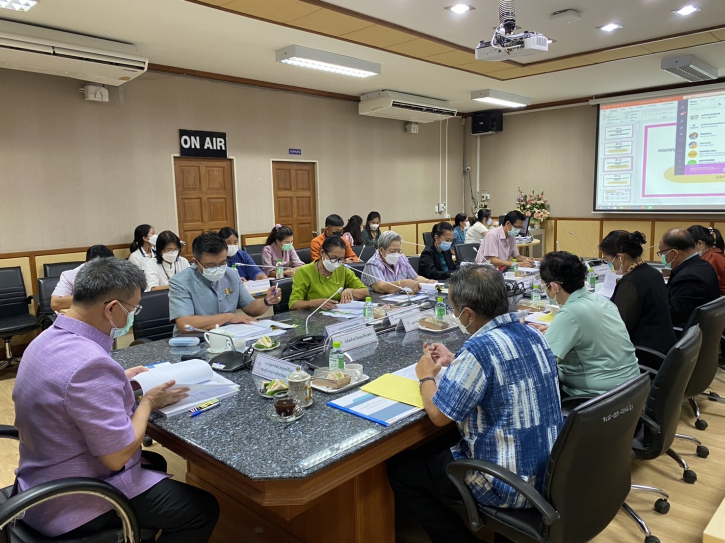 ?130 ปี กระทรวงมหาดไทย ? ฉะเชิงเทรา :แม่น้ำบางปะกงแหล่งชีวิต พระศักดิ์สิทธิ์หลวงพ่อโสธร พระยาศรีสุนทรปราชญ์ภาษาไทย เขาอ่างฤาไนป่าสมบูรณ์ ? ? ?พช.ฉะเชิงเทรา ประชุมคณะอนุกรรมการบริหารกองทุนพัฒนาบทบาทสตรีระดับจังหวัด จังหวัดฉะเชิงเทรา ครั้งที่ 8/2565