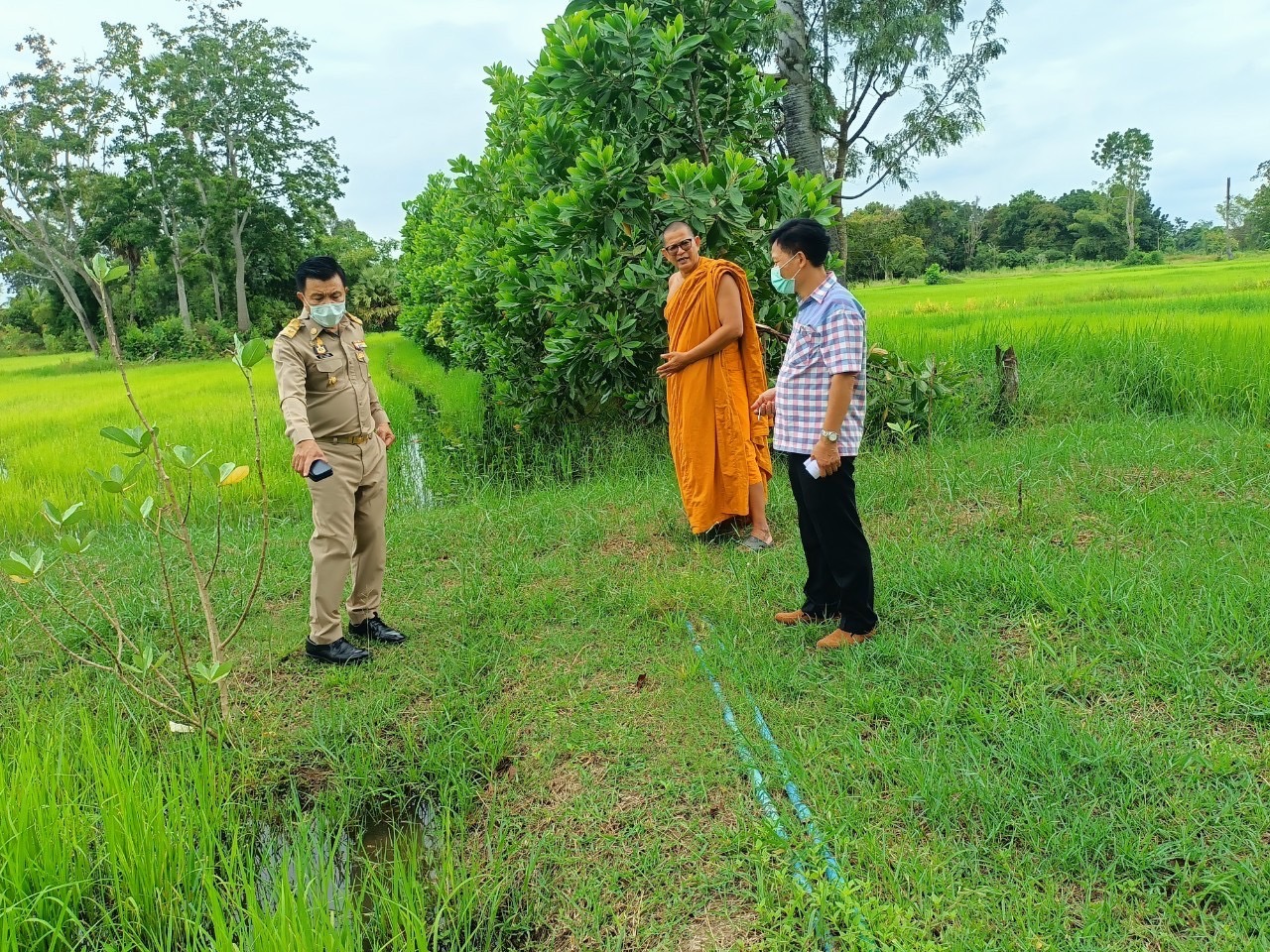 ???130 ปี กระทรวงมหาดไทย ? ฉะเชิงเทรา :แม่น้ำบางปะกงแหล่งชีวิต พระศักดิ์สิทธิ์หลวงพ่อโสธร พระยาศรีสุนทรปราชญ์ภาษาไทย เขาอ่างฤาไนป่าสมบูรณ์ ? ? ??พช.ฉะเชิงเทรา เยี่ยมชม โครงการ “วัด ประชา รัฐ สร้างสุข พ.ศ. 2565”