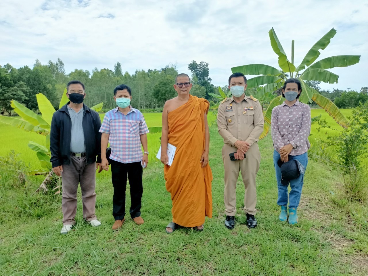 ???130 ปี กระทรวงมหาดไทย ? ฉะเชิงเทรา :แม่น้ำบางปะกงแหล่งชีวิต พระศักดิ์สิทธิ์หลวงพ่อโสธร พระยาศรีสุนทรปราชญ์ภาษาไทย เขาอ่างฤาไนป่าสมบูรณ์ ? ? ??พช.ฉะเชิงเทรา เยี่ยมชม โครงการ “วัด ประชา รัฐ สร้างสุข พ.ศ. 2565”