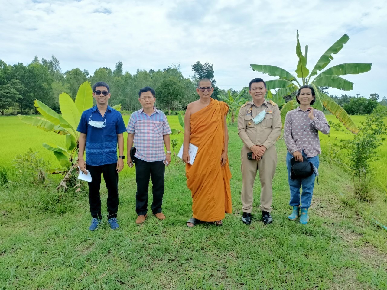 ???130 ปี กระทรวงมหาดไทย ? ฉะเชิงเทรา :แม่น้ำบางปะกงแหล่งชีวิต พระศักดิ์สิทธิ์หลวงพ่อโสธร พระยาศรีสุนทรปราชญ์ภาษาไทย เขาอ่างฤาไนป่าสมบูรณ์ ? ? ??พช.ฉะเชิงเทรา เยี่ยมชม โครงการ “วัด ประชา รัฐ สร้างสุข พ.ศ. 2565”
