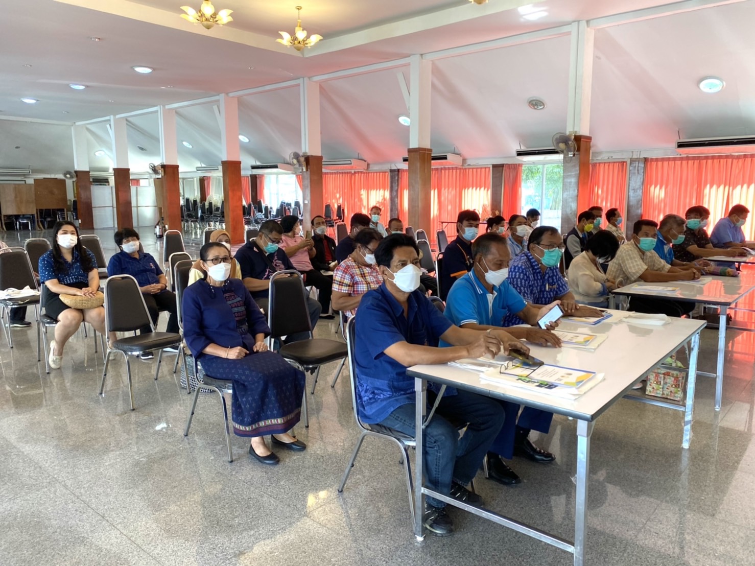 ???130 ปี กระทรวงมหาดไทย ? ฉะเชิงเทรา :แม่น้ำบางปะกงแหล่งชีวิต พระศักดิ์สิทธิ์หลวงพ่อโสธร พระยาศรีสุนทรปราชญ์ภาษาไทย เขาอ่างฤาไนป่าสมบูรณ์ ? ? ⚔️?พช.ฉะเชิงเทรา จัดประชุมโครงการส่งเสริมการมีส่วนร่วมภาคประชาชนในการสร้างความโปร่งใสและป้องกันการทุจริตประพฤติมิชอบ จังหวัดฉะเชิงเทรา กิจกรรมริเริ่มระดับจังหวัด ส่งเสริมการมีส่วนร่วมภาคประชาชน ผู้นำ กลุ่มองค์กรเครือข่ายระดับอำเภอ ในการสร้างความโปร่งใสและป้องกันการทุจริตประพฤติมิชอบ