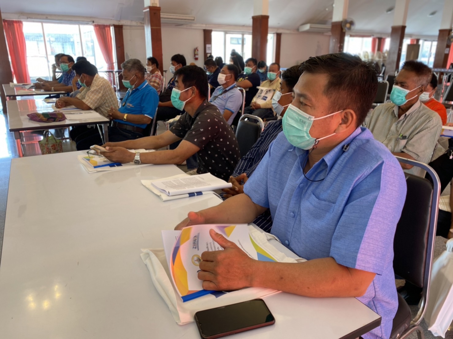 ???130 ปี กระทรวงมหาดไทย ? ฉะเชิงเทรา :แม่น้ำบางปะกงแหล่งชีวิต พระศักดิ์สิทธิ์หลวงพ่อโสธร พระยาศรีสุนทรปราชญ์ภาษาไทย เขาอ่างฤาไนป่าสมบูรณ์ ? ? ⚔️?พช.ฉะเชิงเทรา จัดประชุมโครงการส่งเสริมการมีส่วนร่วมภาคประชาชนในการสร้างความโปร่งใสและป้องกันการทุจริตประพฤติมิชอบ จังหวัดฉะเชิงเทรา กิจกรรมริเริ่มระดับจังหวัด ส่งเสริมการมีส่วนร่วมภาคประชาชน ผู้นำ กลุ่มองค์กรเครือข่ายระดับอำเภอ ในการสร้างความโปร่งใสและป้องกันการทุจริตประพฤติมิชอบ