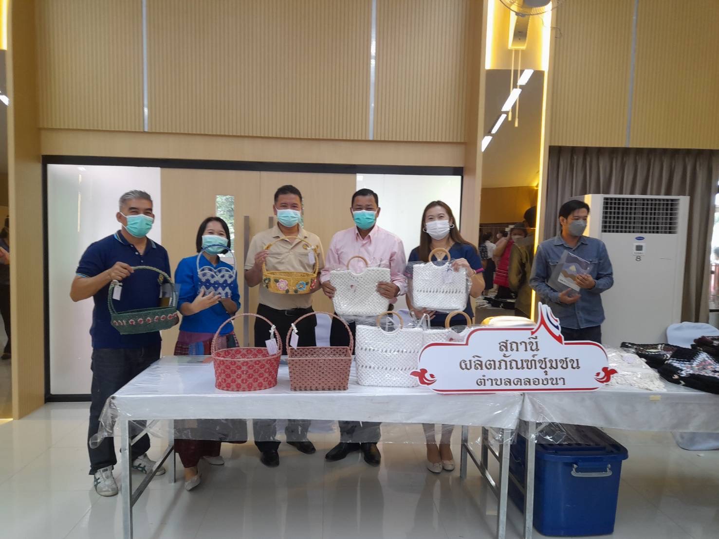 ???130 ปี กระทรวงมหาดไทย ? ฉะเชิงเทรา :แม่น้ำบางปะกงแหล่งชีวิต พระศักดิ์สิทธิ์หลวงพ่อโสธร พระยาศรีสุนทรปราชญ์ภาษาไทย เขาอ่างฤาไนป่าสมบูรณ์ ? ? ??พช.ฉะเชิงเทรา ร่วมพิธีเปิดและจัดนิทรรศการในงานมหกรรมด้านการพัฒนาครอบครัวจังหวัดฉะเชิงเทรา ประจำปี 2565