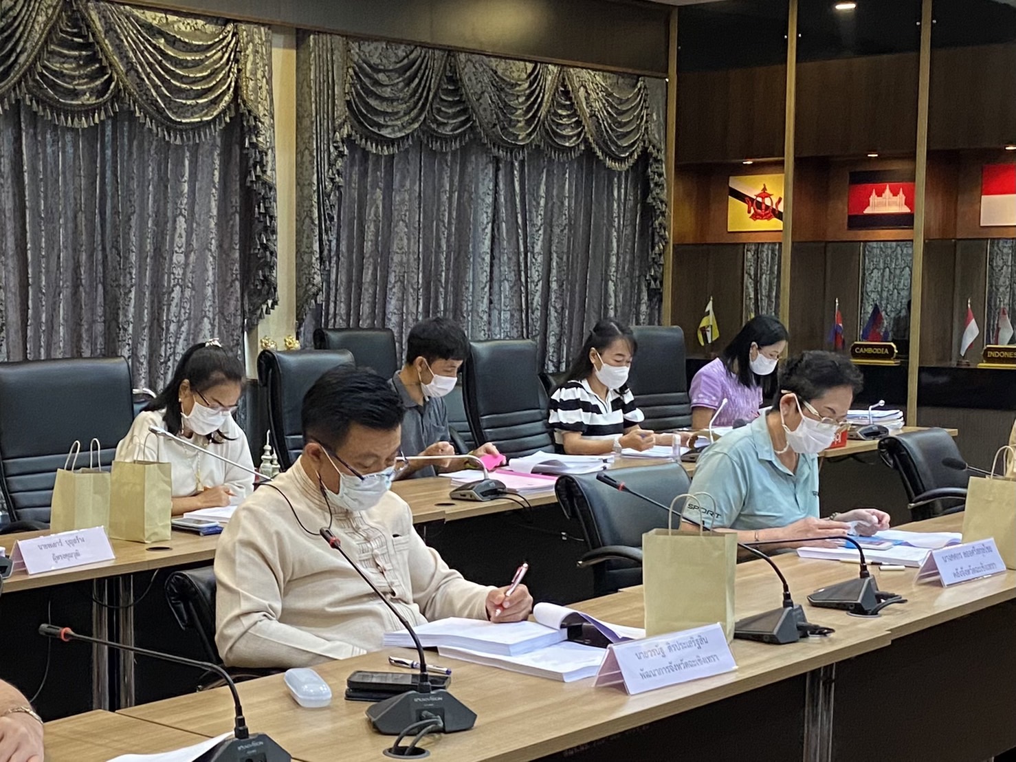 ???130 ปี กระทรวงมหาดไทย ? ฉะเชิงเทรา :แม่น้ำบางปะกงแหล่งชีวิต พระศักดิ์สิทธิ์หลวงพ่อโสธร พระยาศรีสุนทรปราชญ์ภาษาไทย เขาอ่างฤาไนป่าสมบูรณ์ ? ? ?พช.ฉะเชิงเทรา ร่วมประชุมคณะกรรมการพนักงานเทศบาลจังหวัดฉะเชิงเทรา (ก.ทจ.)