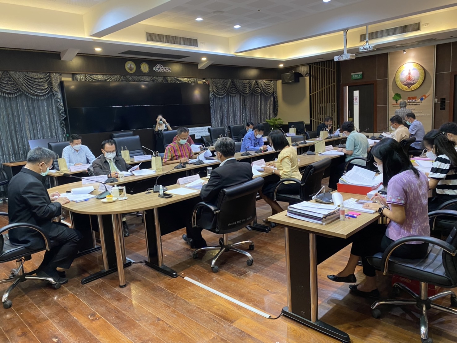 ???130 ปี กระทรวงมหาดไทย ? ฉะเชิงเทรา :แม่น้ำบางปะกงแหล่งชีวิต พระศักดิ์สิทธิ์หลวงพ่อโสธร พระยาศรีสุนทรปราชญ์ภาษาไทย เขาอ่างฤาไนป่าสมบูรณ์ ? ? ?พช.ฉะเชิงเทรา ร่วมประชุมคณะกรรมการพนักงานเทศบาลจังหวัดฉะเชิงเทรา (ก.ทจ.)