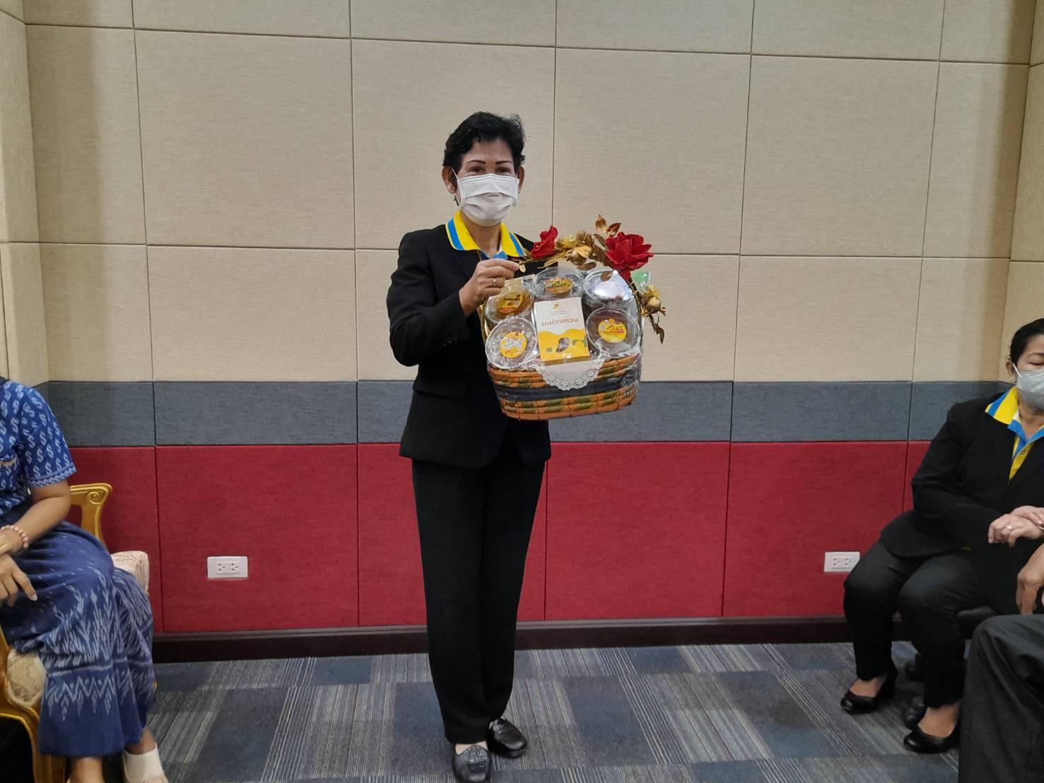 ??เครือข่ายผู้ประกอบการ OTOP นำคณะฯต้อนรับผู้ว่าราชการจังหวัดฉะเชิงเทรา