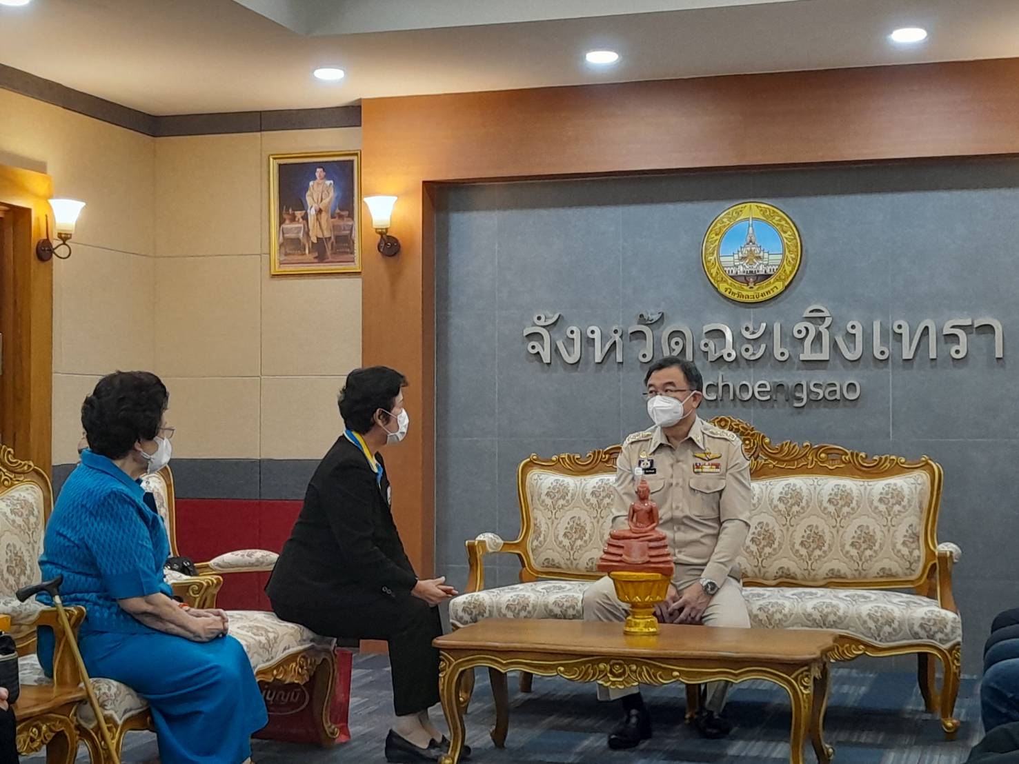 ??เครือข่ายผู้ประกอบการ OTOP นำคณะฯต้อนรับผู้ว่าราชการจังหวัดฉะเชิงเทรา