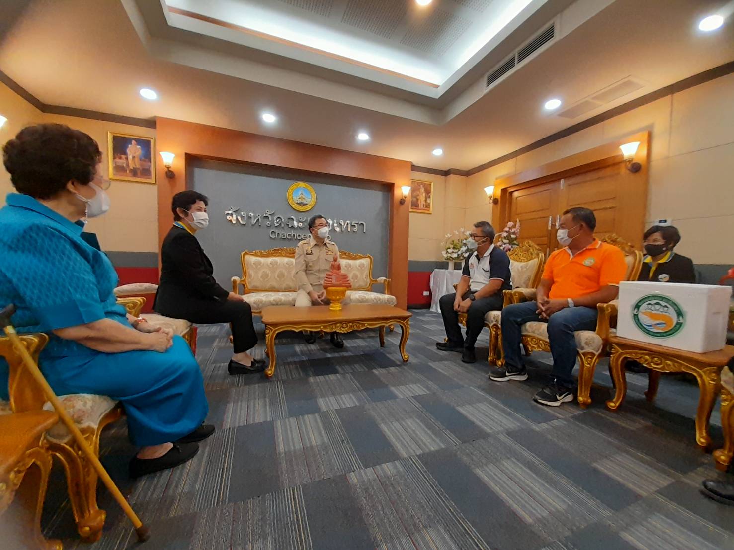 ??เครือข่ายผู้ประกอบการ OTOP นำคณะฯต้อนรับผู้ว่าราชการจังหวัดฉะเชิงเทรา