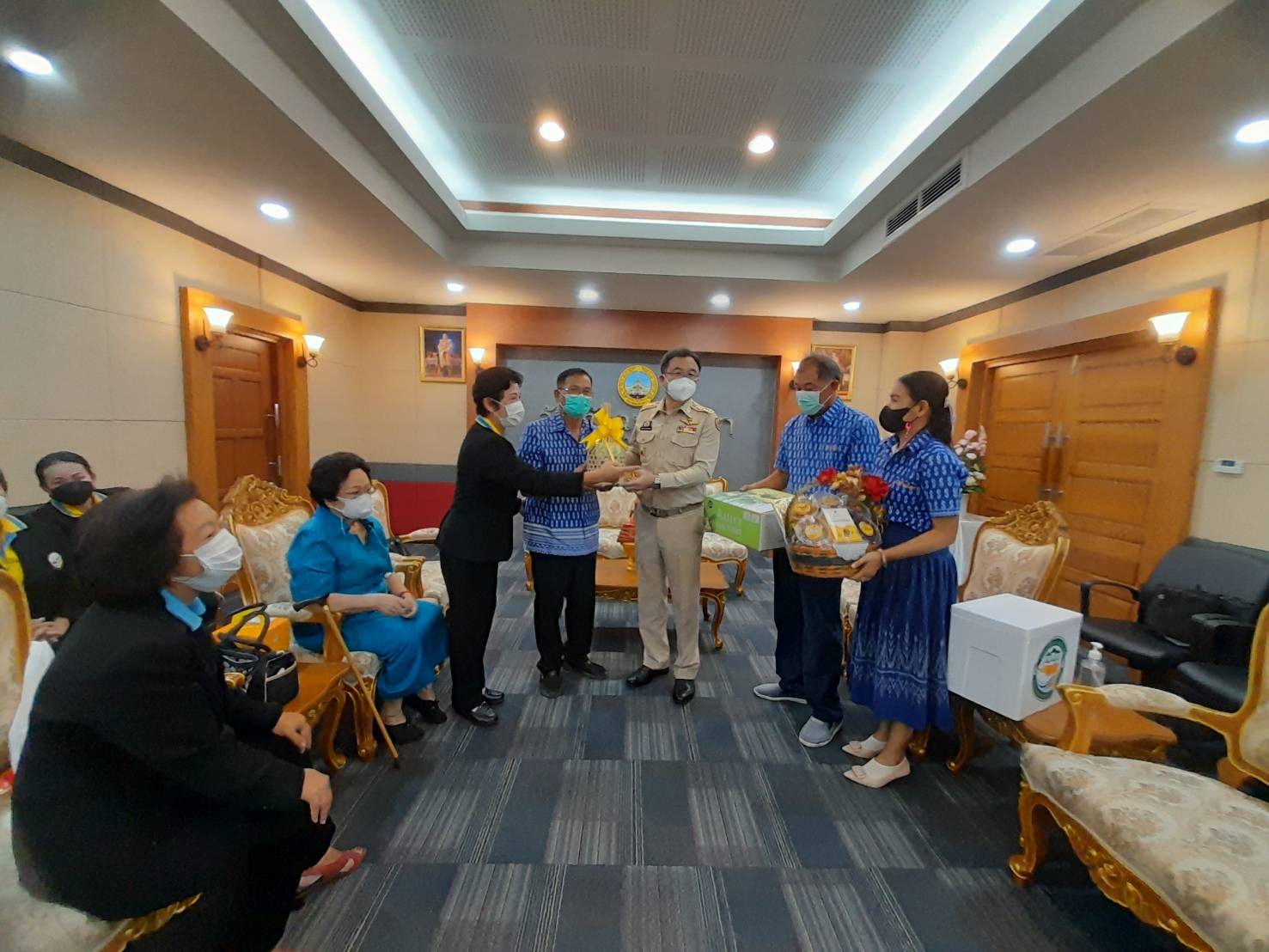 ??เครือข่ายผู้ประกอบการ OTOP นำคณะฯต้อนรับผู้ว่าราชการจังหวัดฉะเชิงเทรา