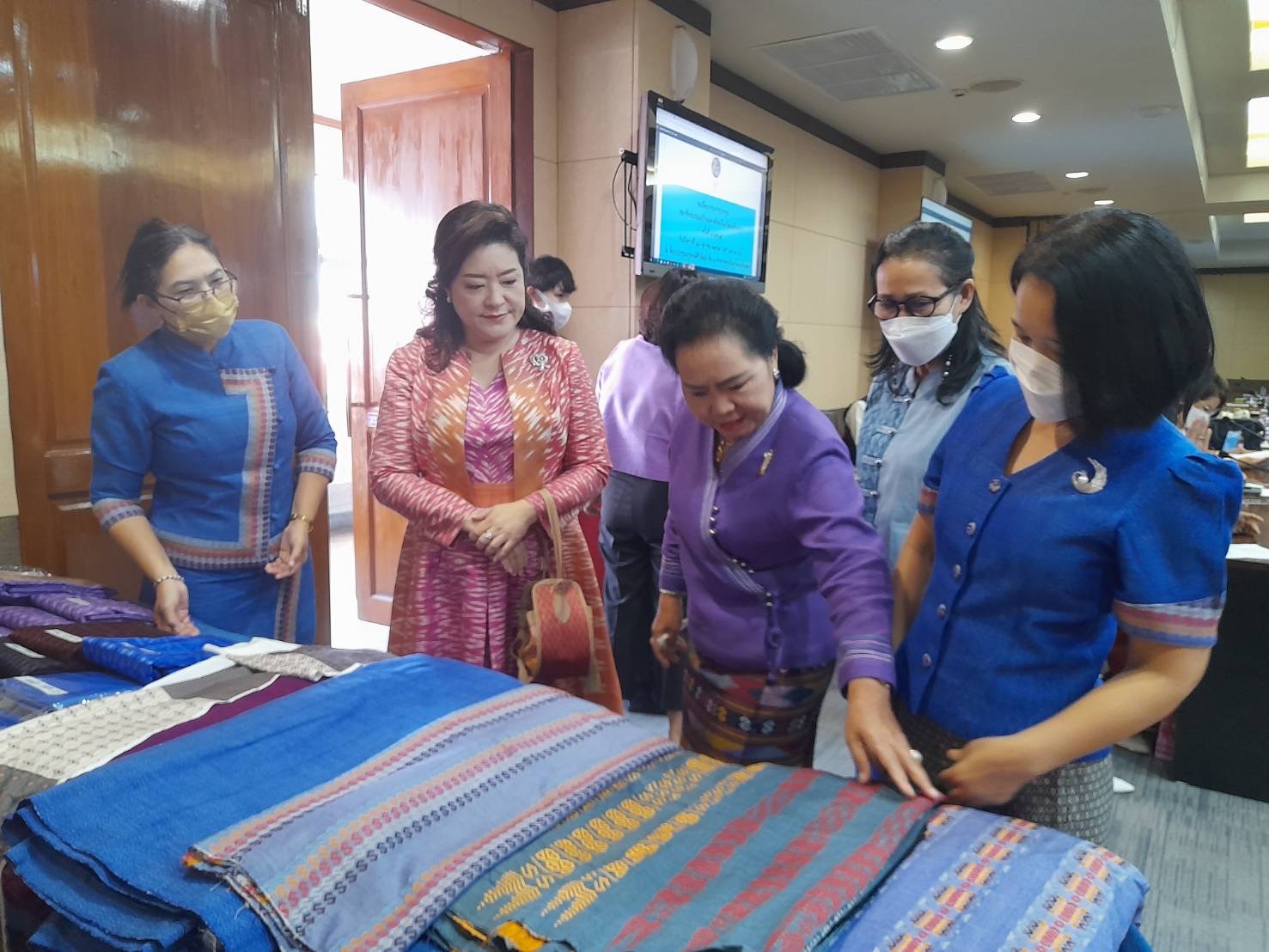 ?️??‍?พช.ฉะเชิงเทรา ร่วมประชุมสมาชิกชมรมแม่บ้านมหาดไทย จังหวัดฉะเชิงเทรา ครั้งที่ 1/2565