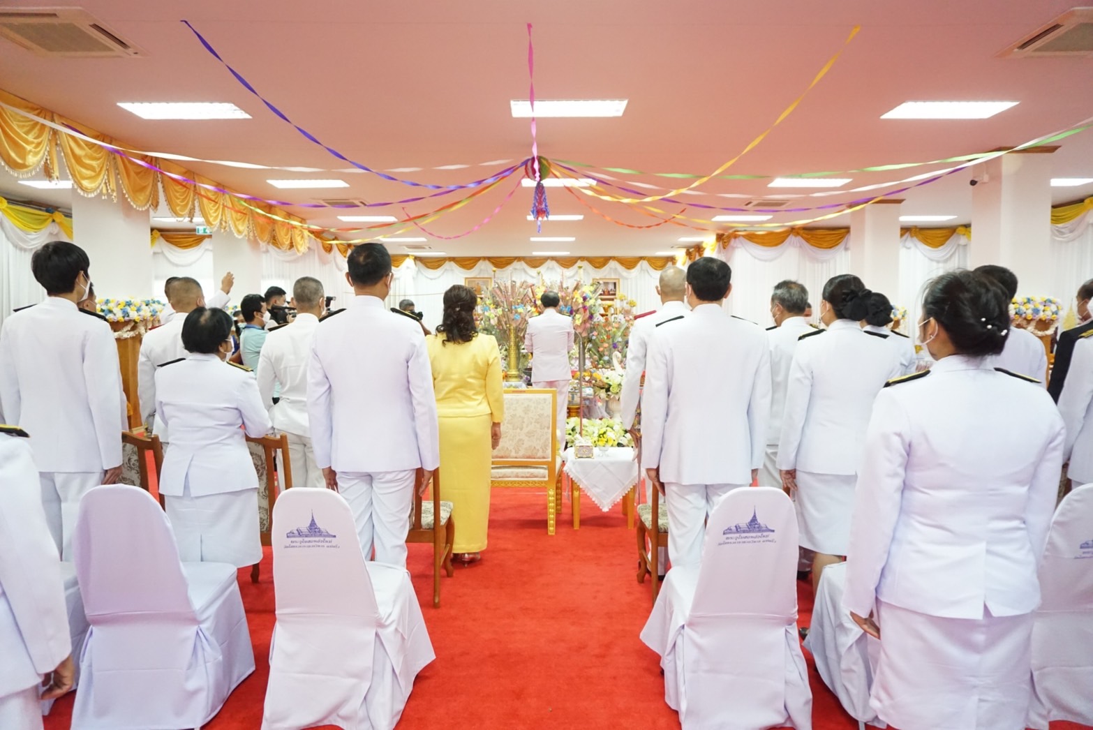 พช.ฉะเชิงเทรา ร่วมงานพิธีทอดผ้าป่าสนับสนุนโครงการทุนเล่าเรียนหลวงสำหรับพระสงฆ์ไทย ประจำปี 2565