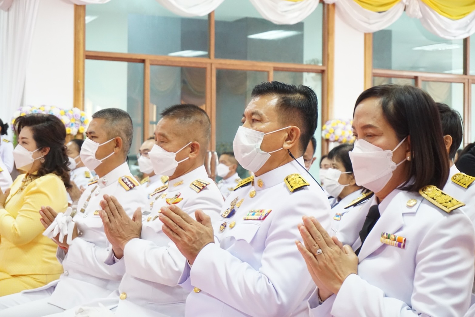 พช.ฉะเชิงเทรา ร่วมงานพิธีทอดผ้าป่าสนับสนุนโครงการทุนเล่าเรียนหลวงสำหรับพระสงฆ์ไทย ประจำปี 2565